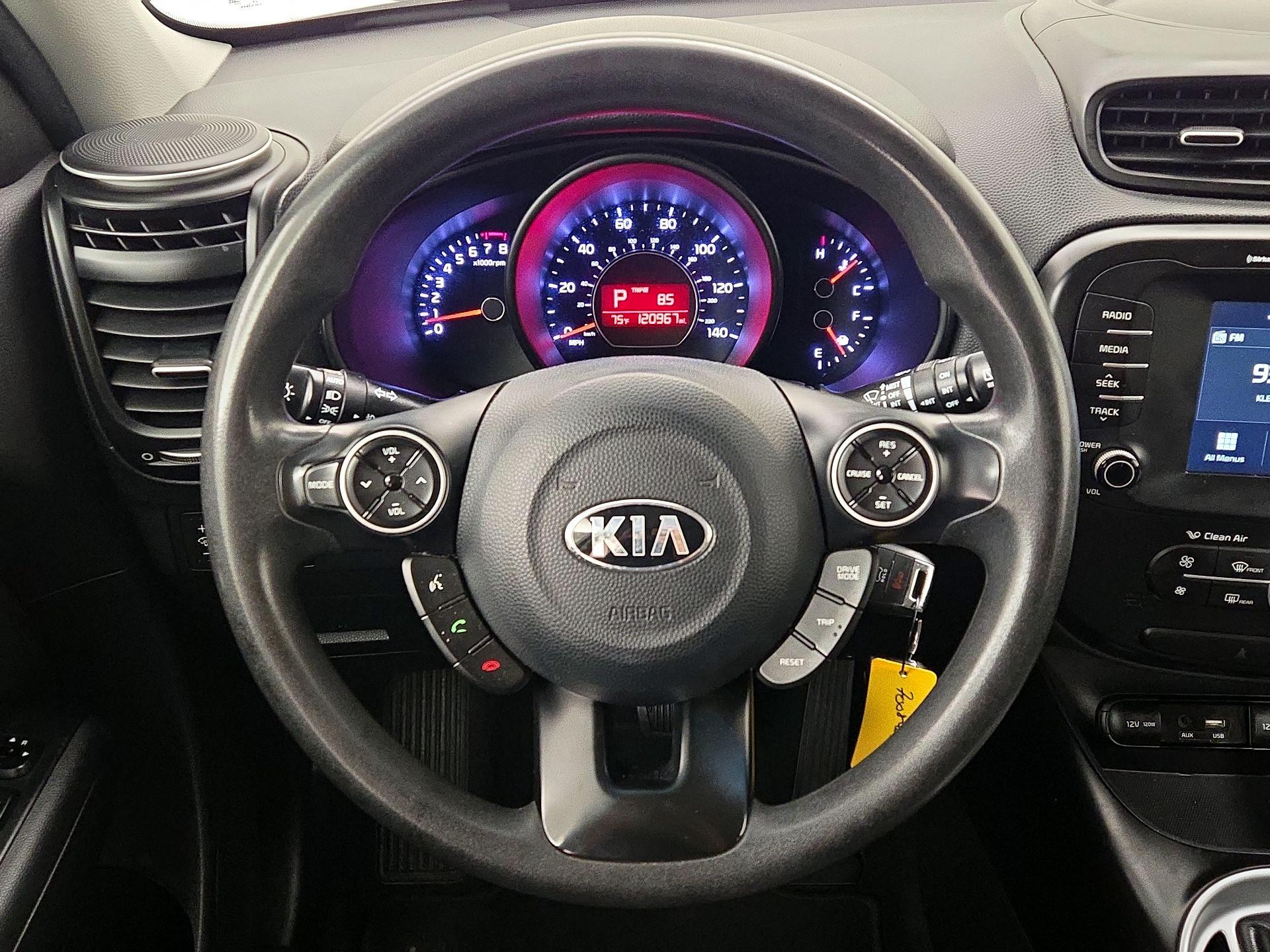 Thumbnail: 2018 Kia Soul - 10