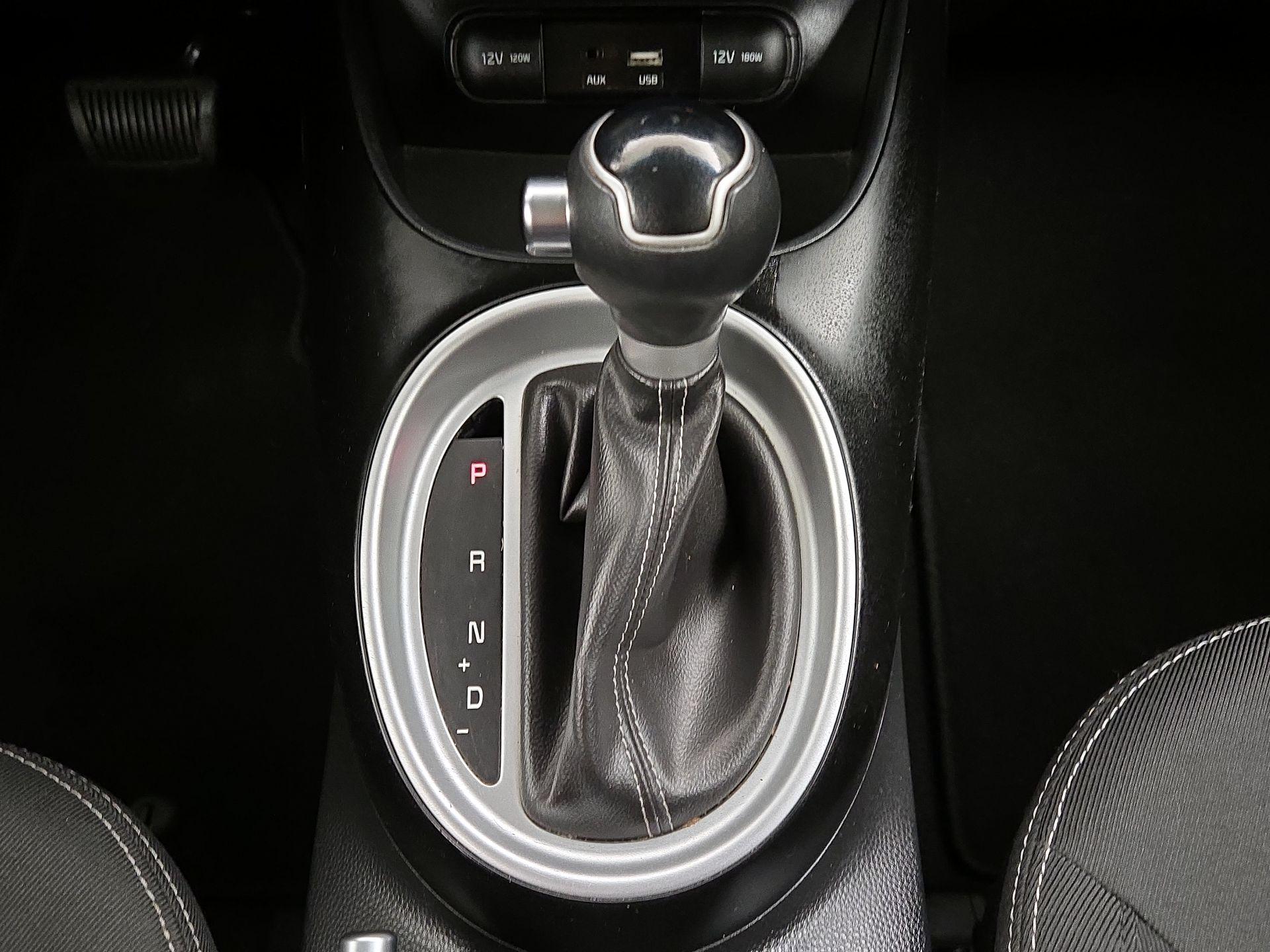 Thumbnail: 2018 Kia Soul - 17