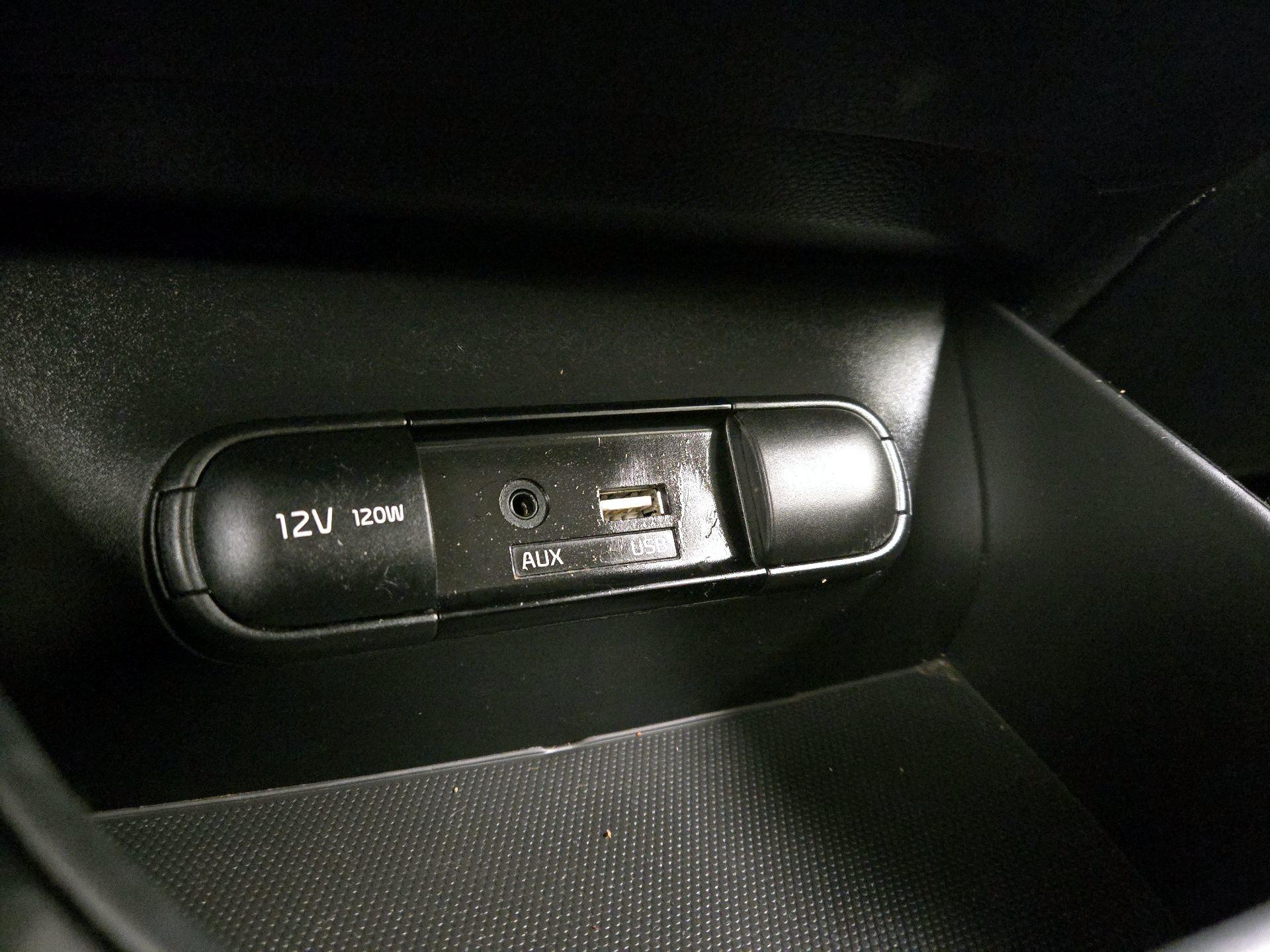 Thumbnail: 2018 Kia Soul - 18