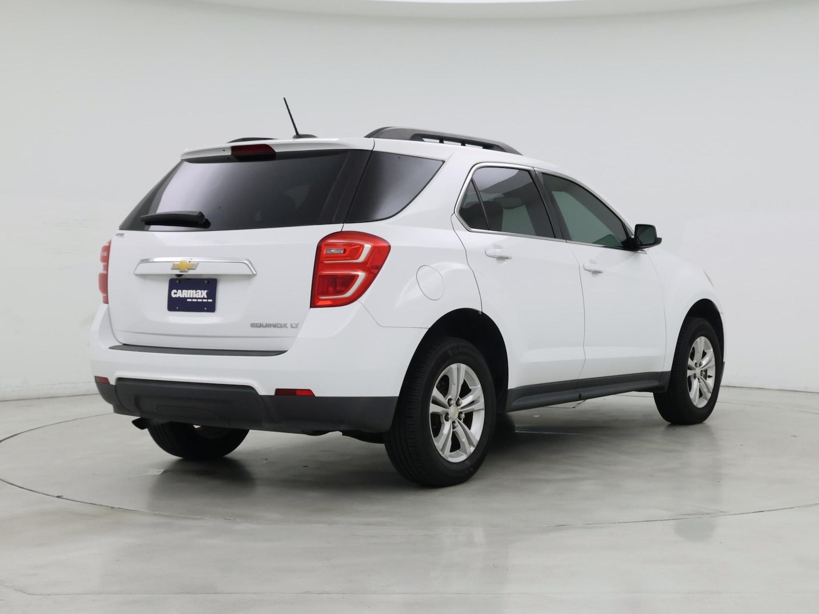 2016 Chevrolet Equinox LT - Photo 9