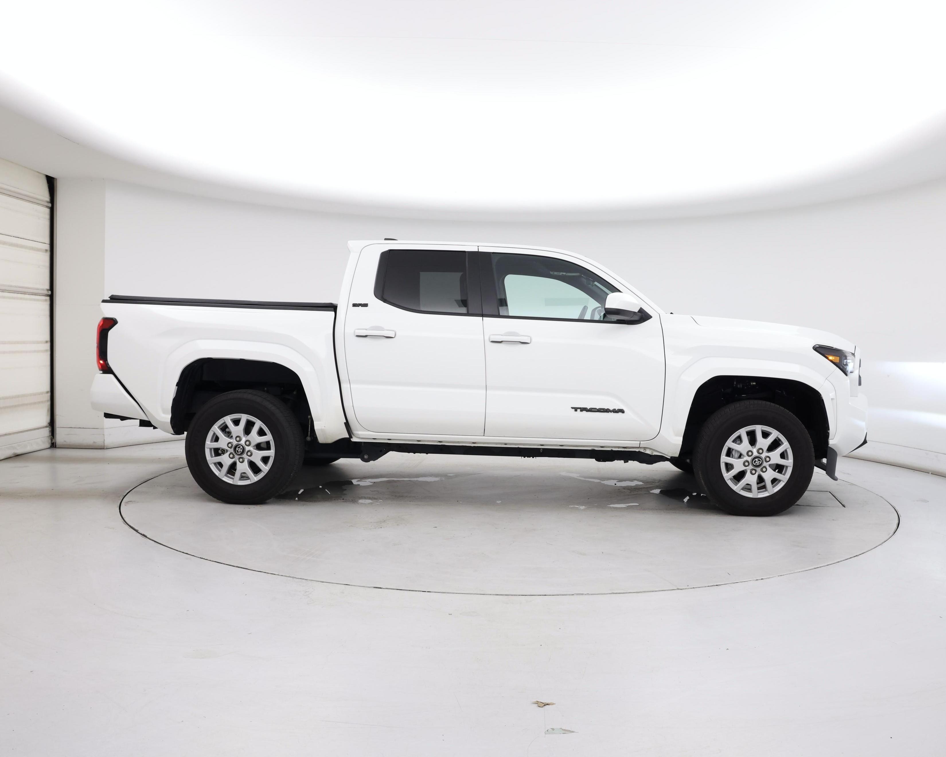 Thumbnail: 2025 Toyota Tacoma - 7