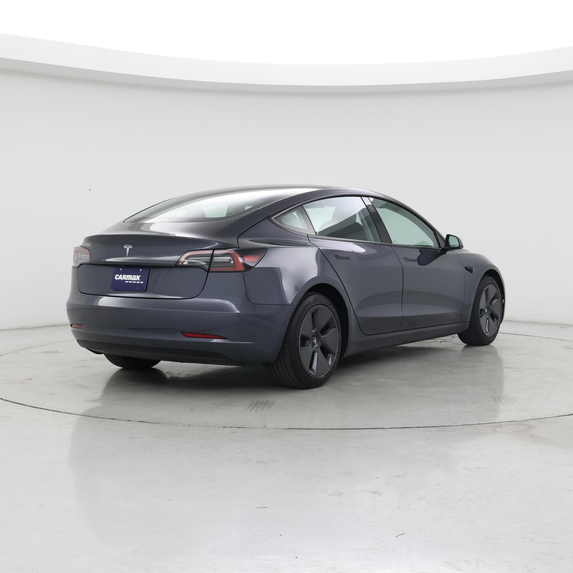Thumbnail: 2023 Tesla Model 3 - 8