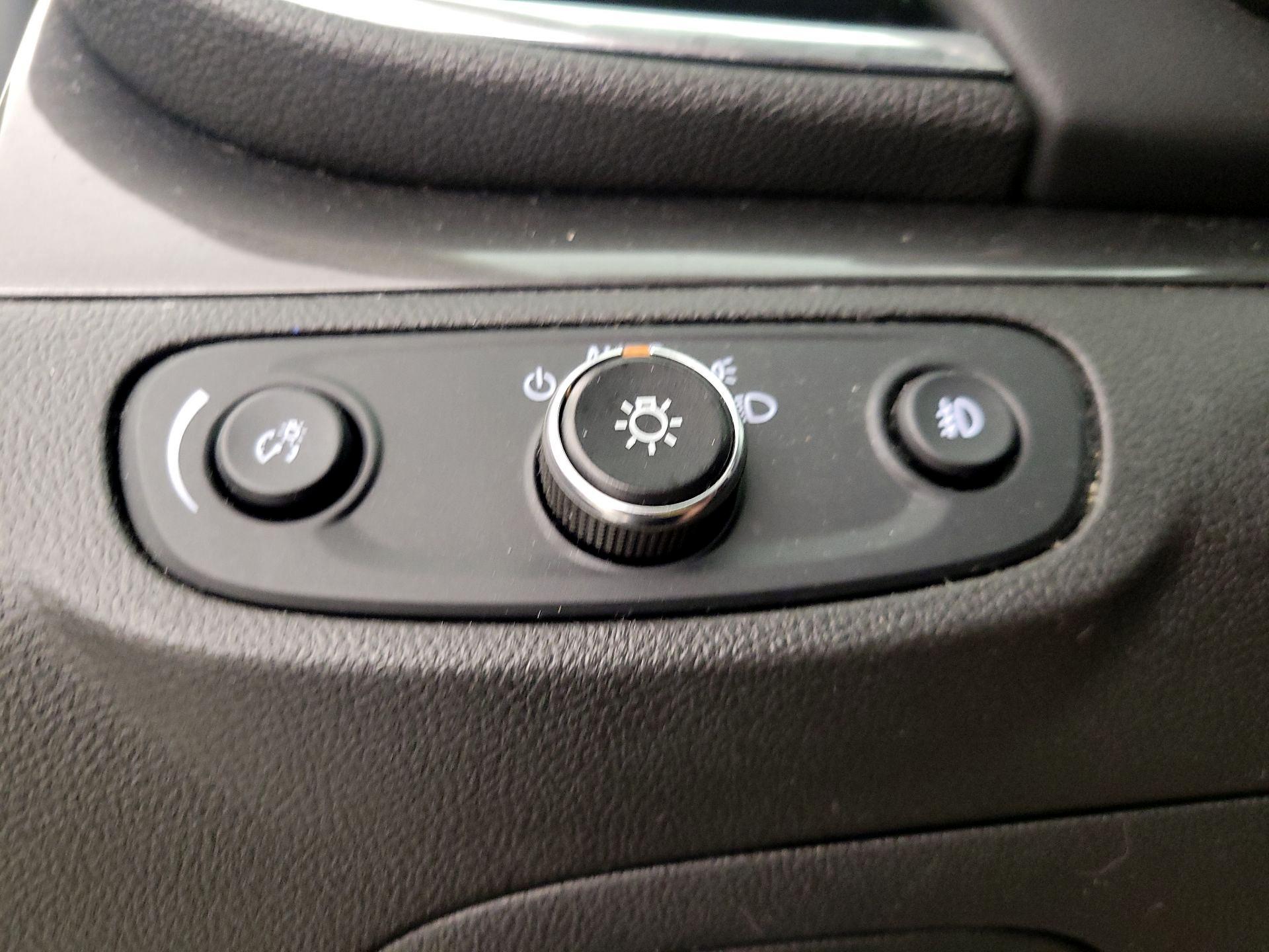 Thumbnail: 2017 Buick Encore - 13