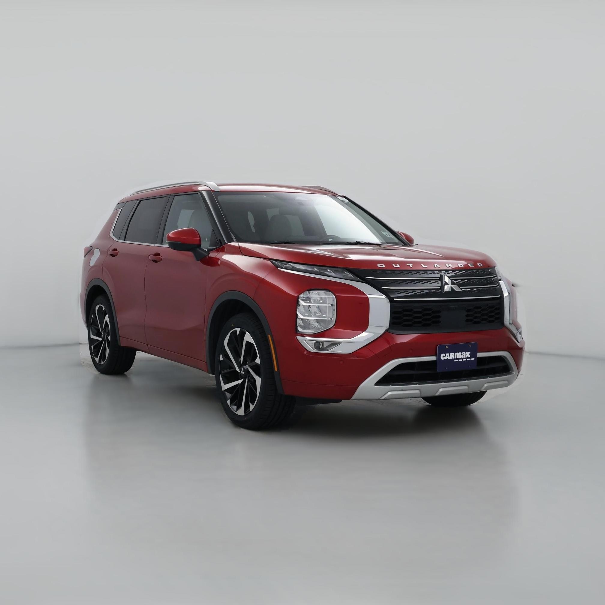 Thumbnail: 2022 Mitsubishi Outlander - 1