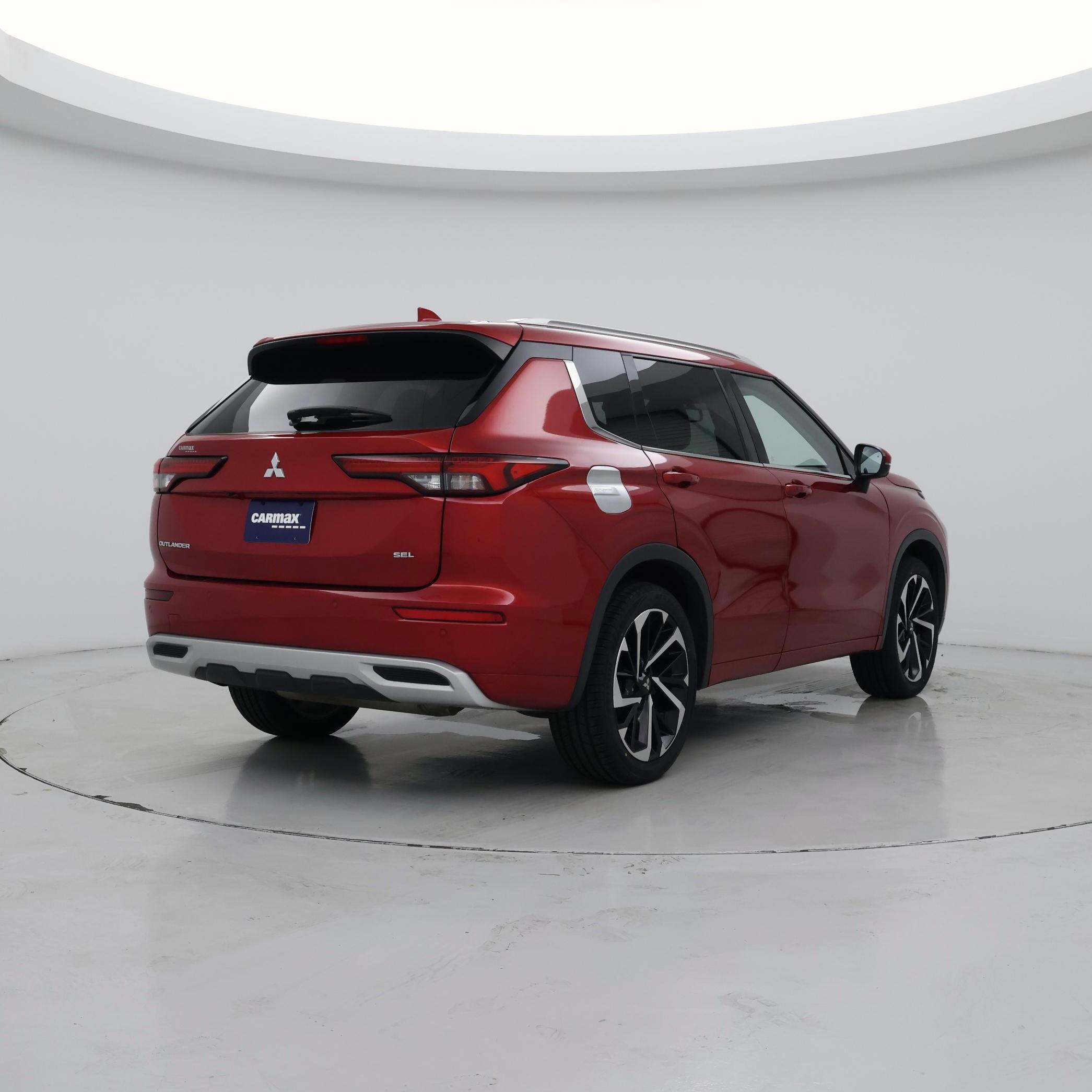 Thumbnail: 2022 Mitsubishi Outlander - 8
