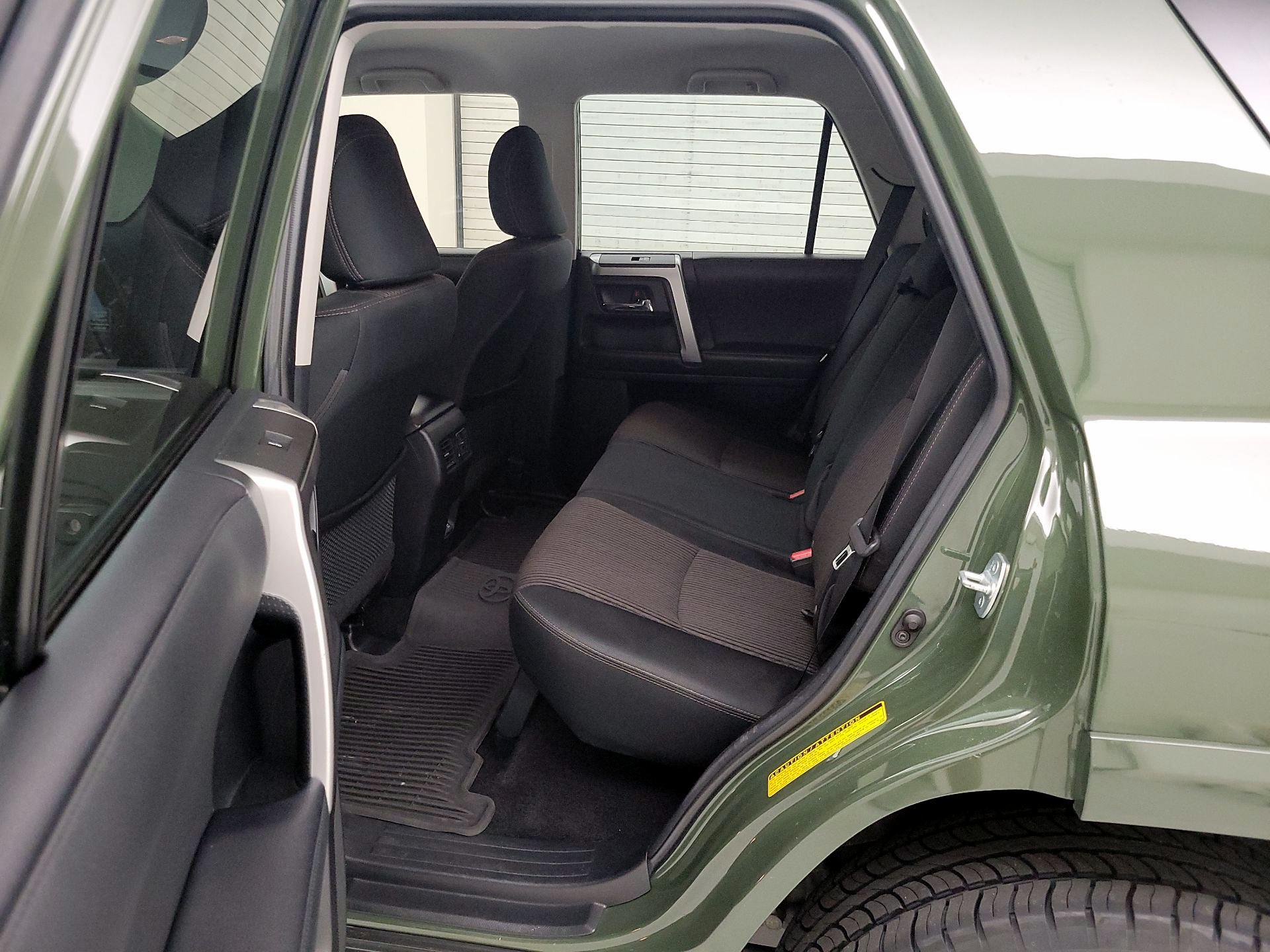 Thumbnail: 2021 Toyota 4Runner - 20