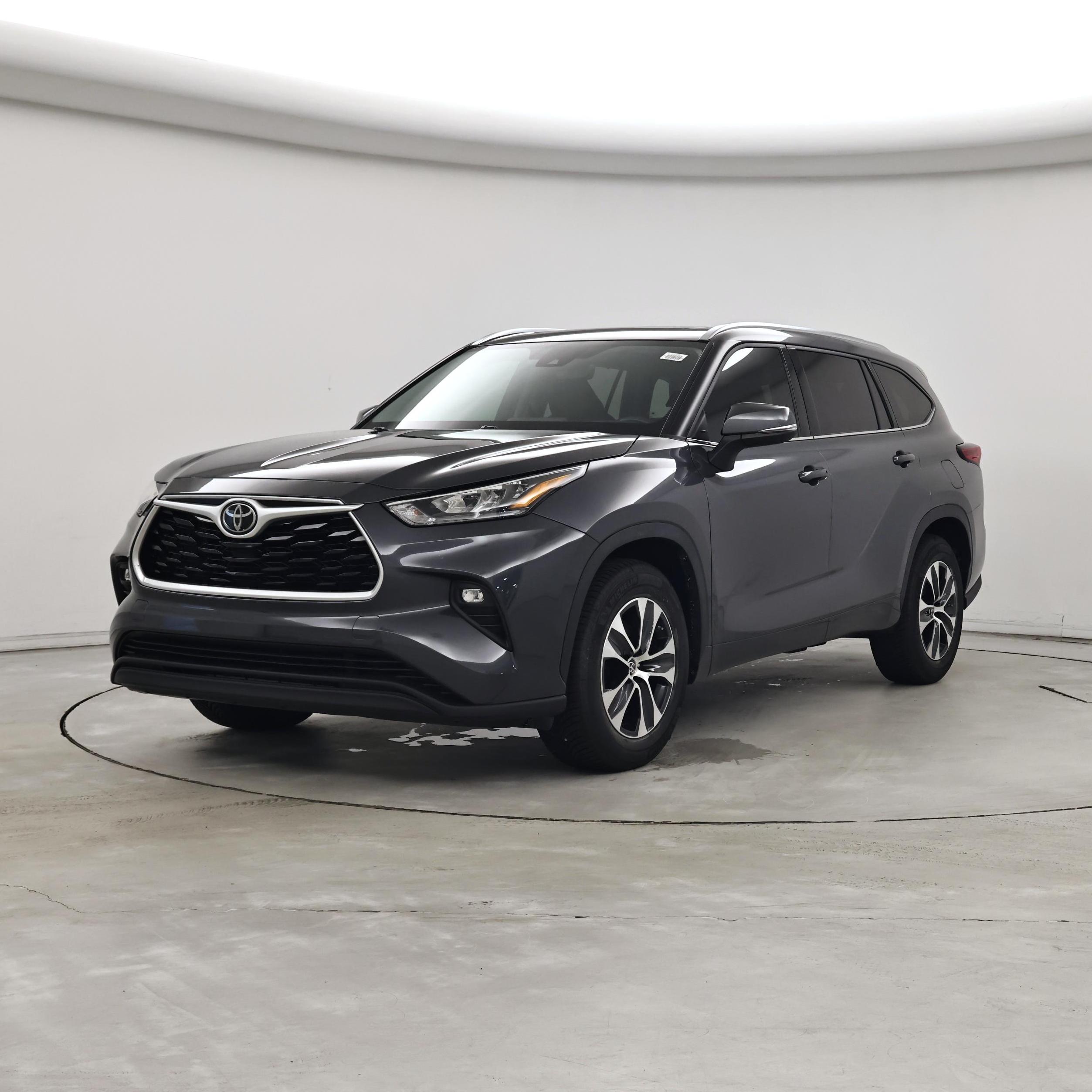 Thumbnail: 2020 Toyota Highlander - 4
