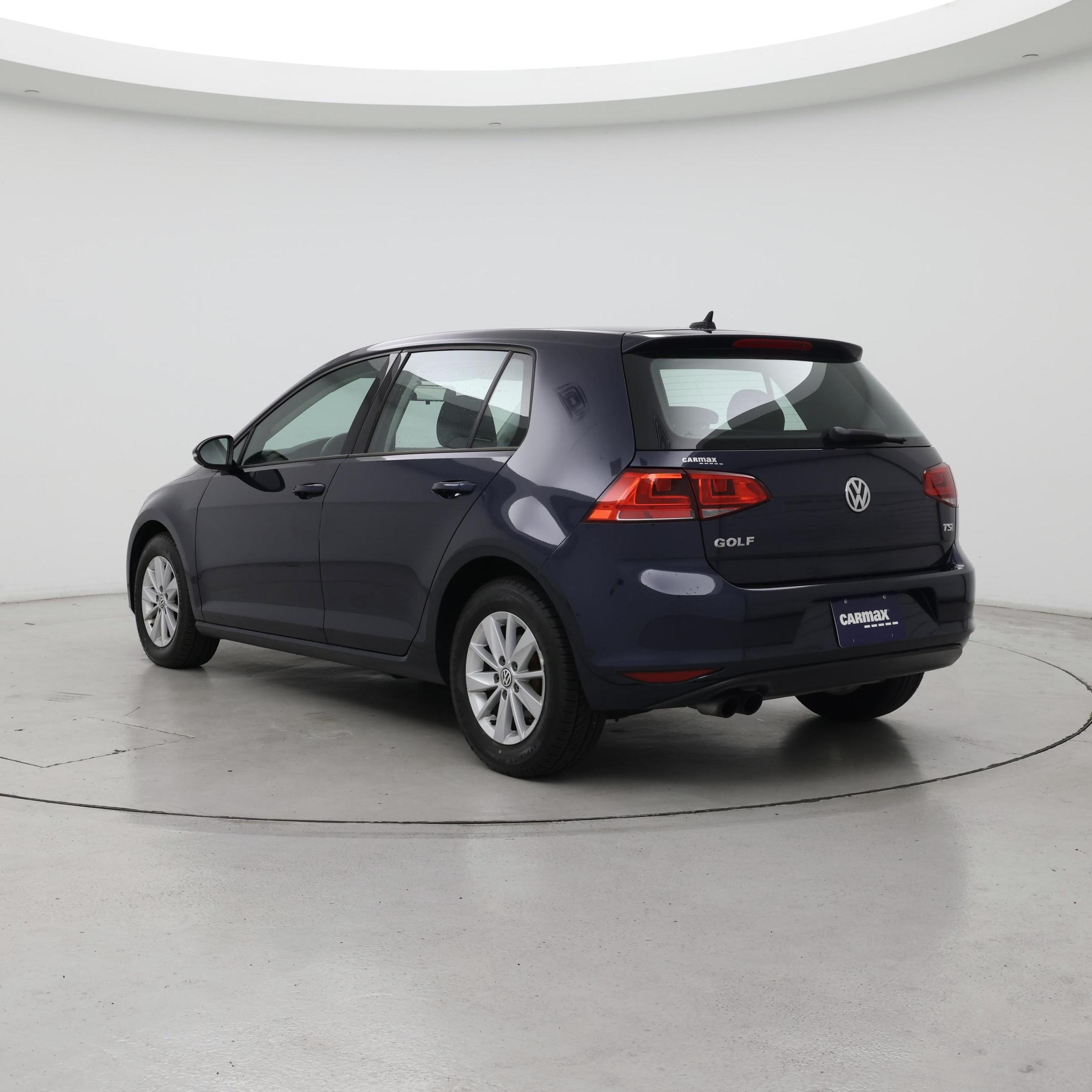 Thumbnail: 2016 Volkswagen Golf - 2