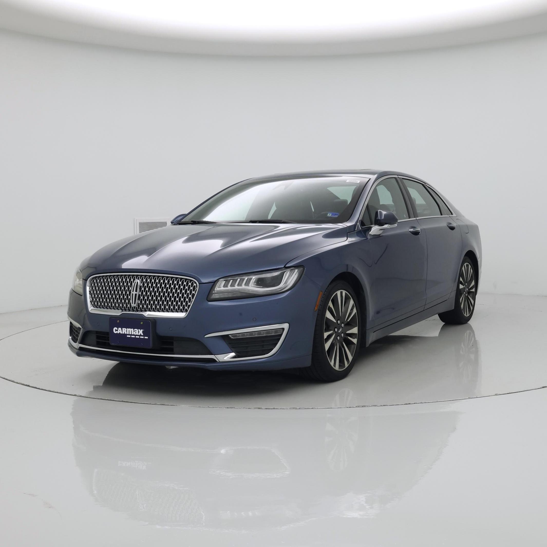 Thumbnail: 2019 Lincoln MKZ - 4