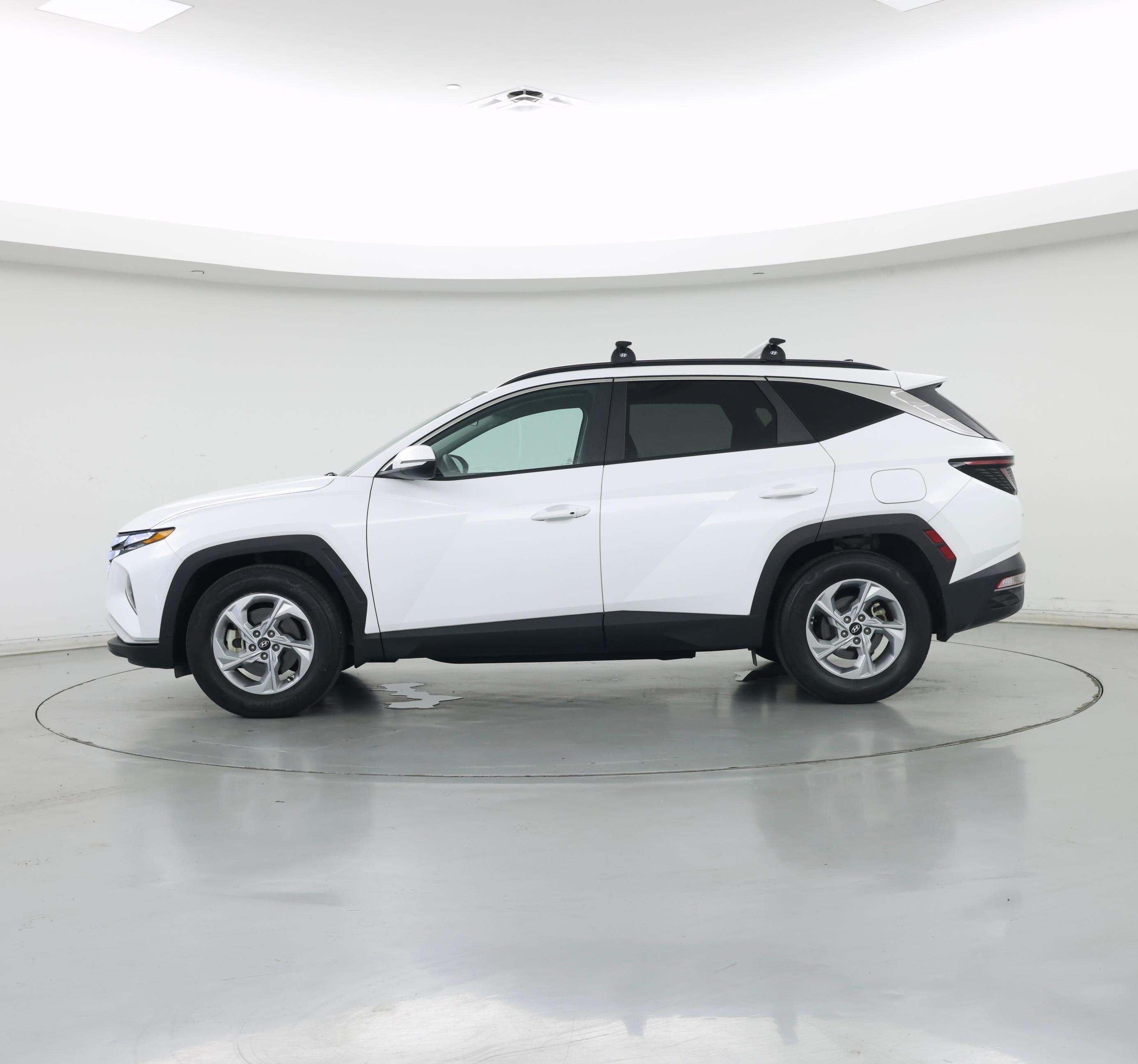 Thumbnail: 2022 Hyundai Tucson - 3