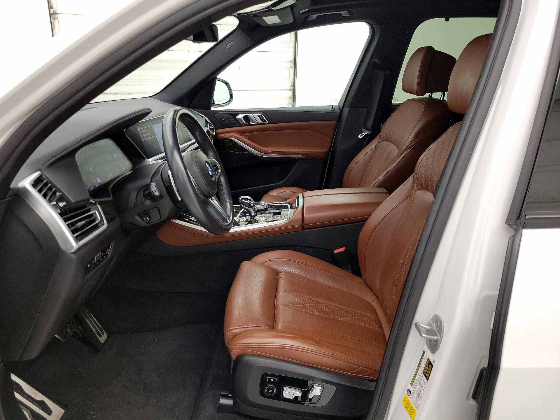 Thumbnail: 2021 BMW X5 - 11
