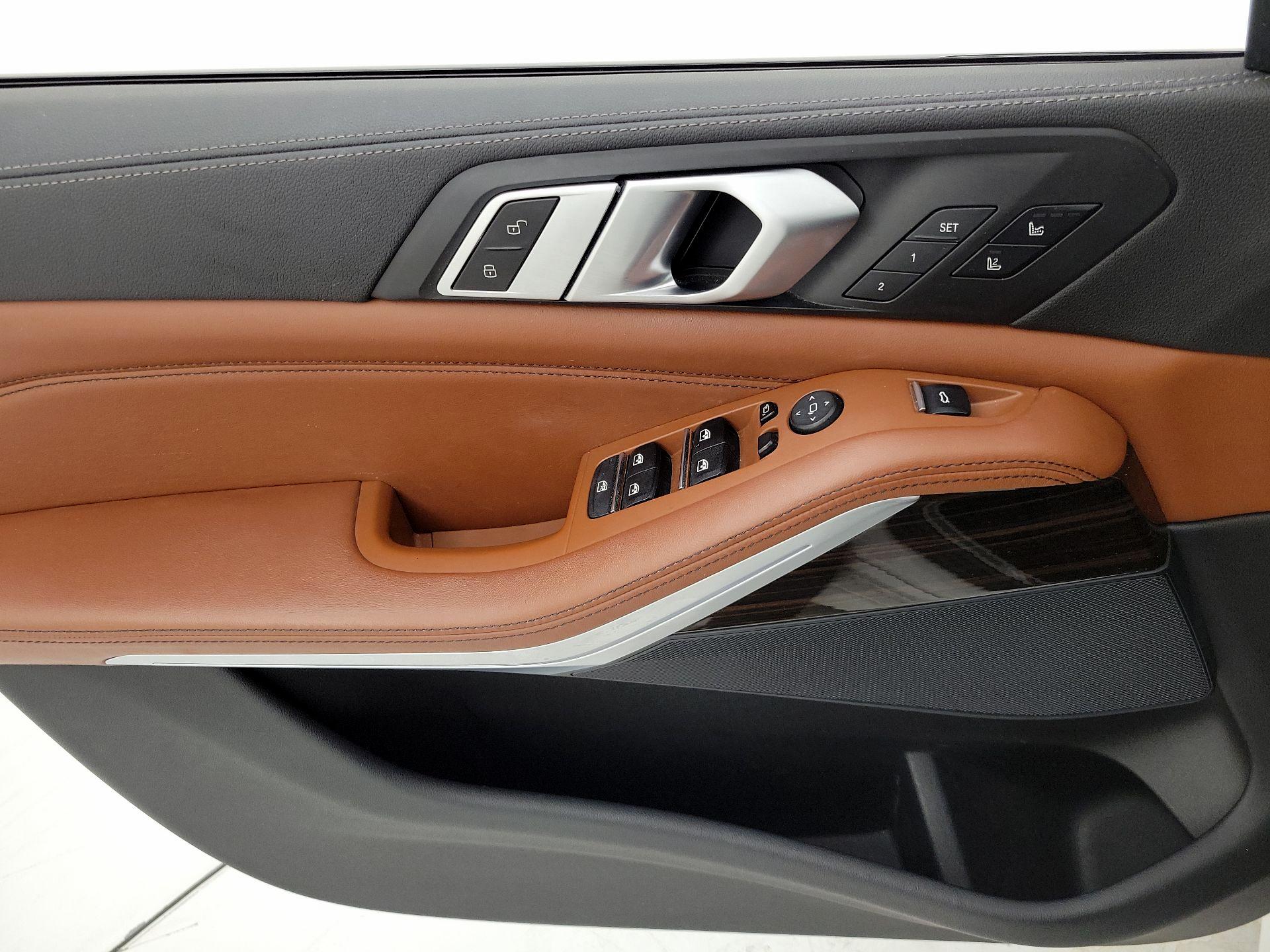 Thumbnail: 2021 BMW X5 - 12