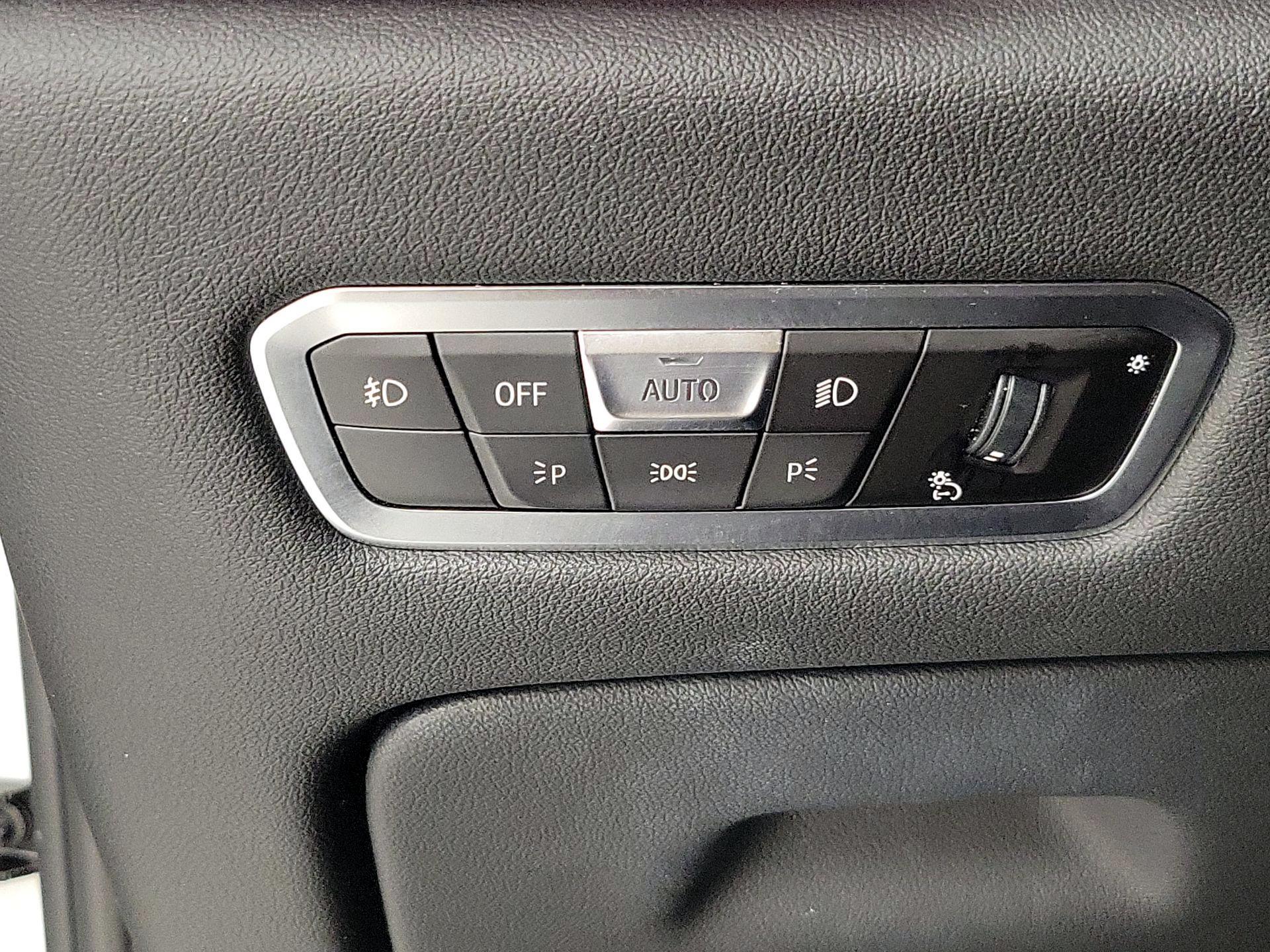 Thumbnail: 2021 BMW X5 - 13