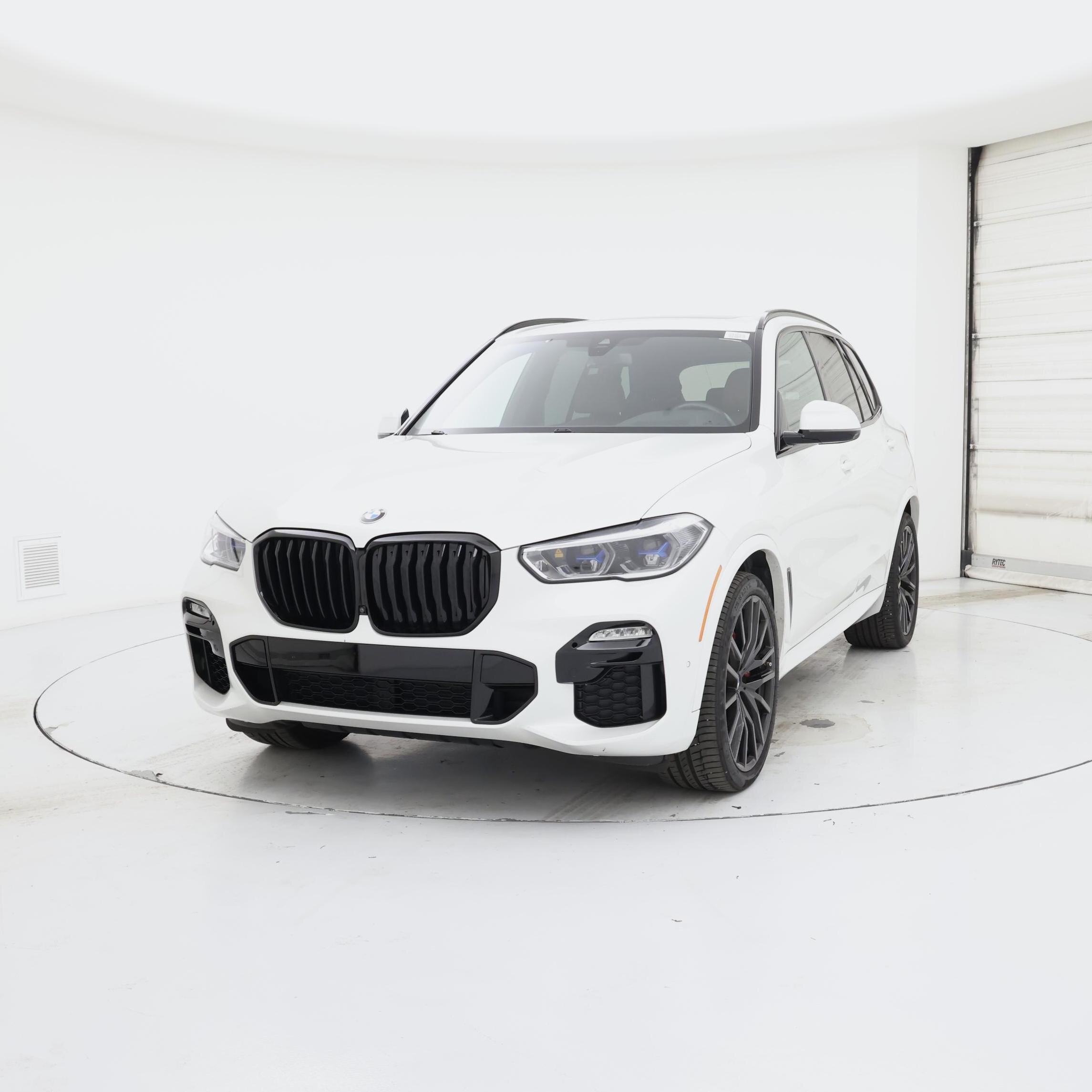 Thumbnail: 2021 BMW X5 - 4