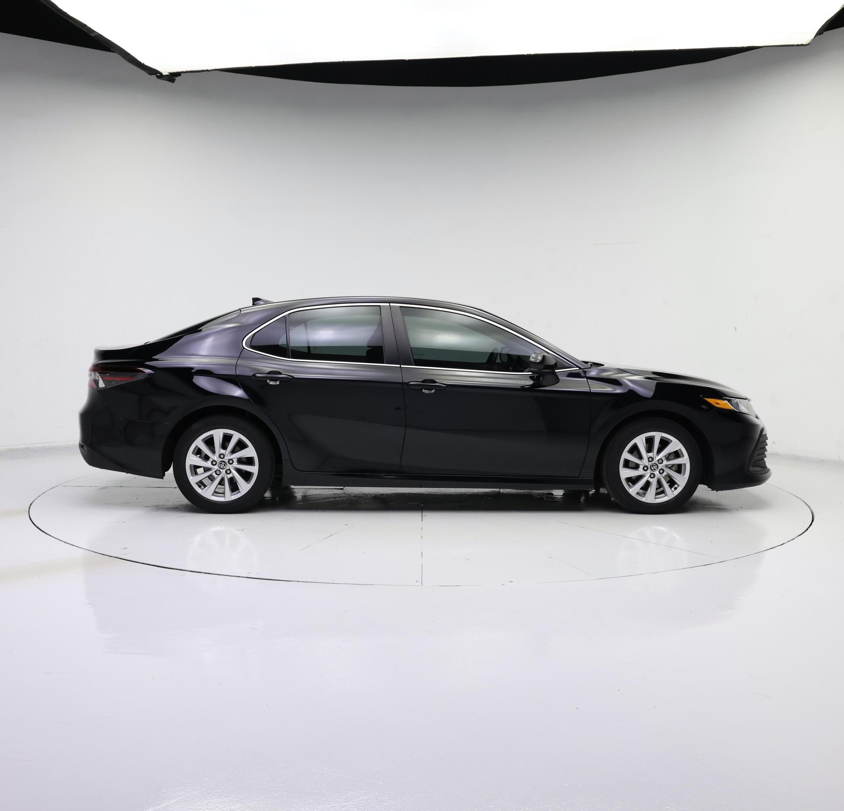 Thumbnail: 2023 Toyota Camry - 7