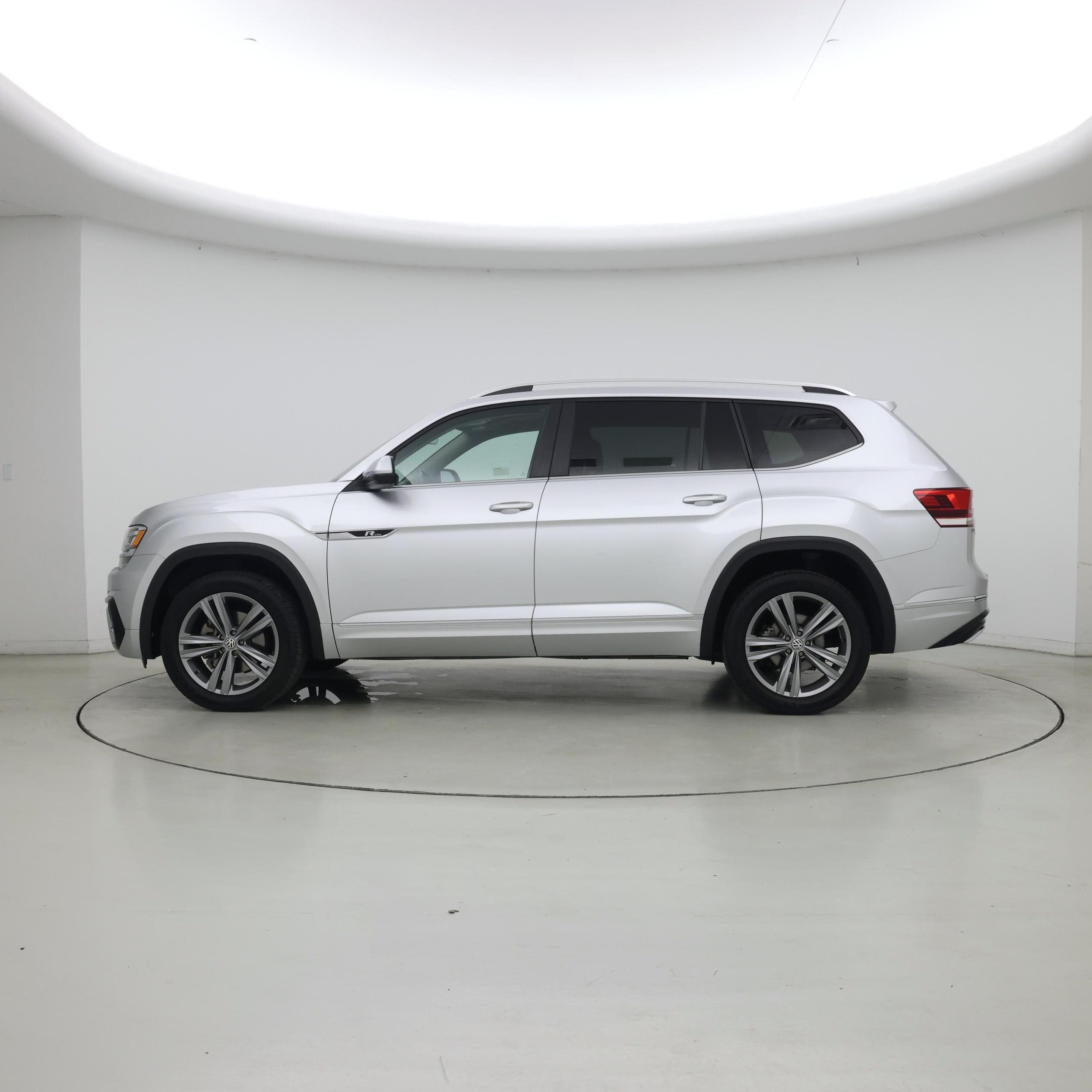 Thumbnail: 2019 Volkswagen Atlas - 3