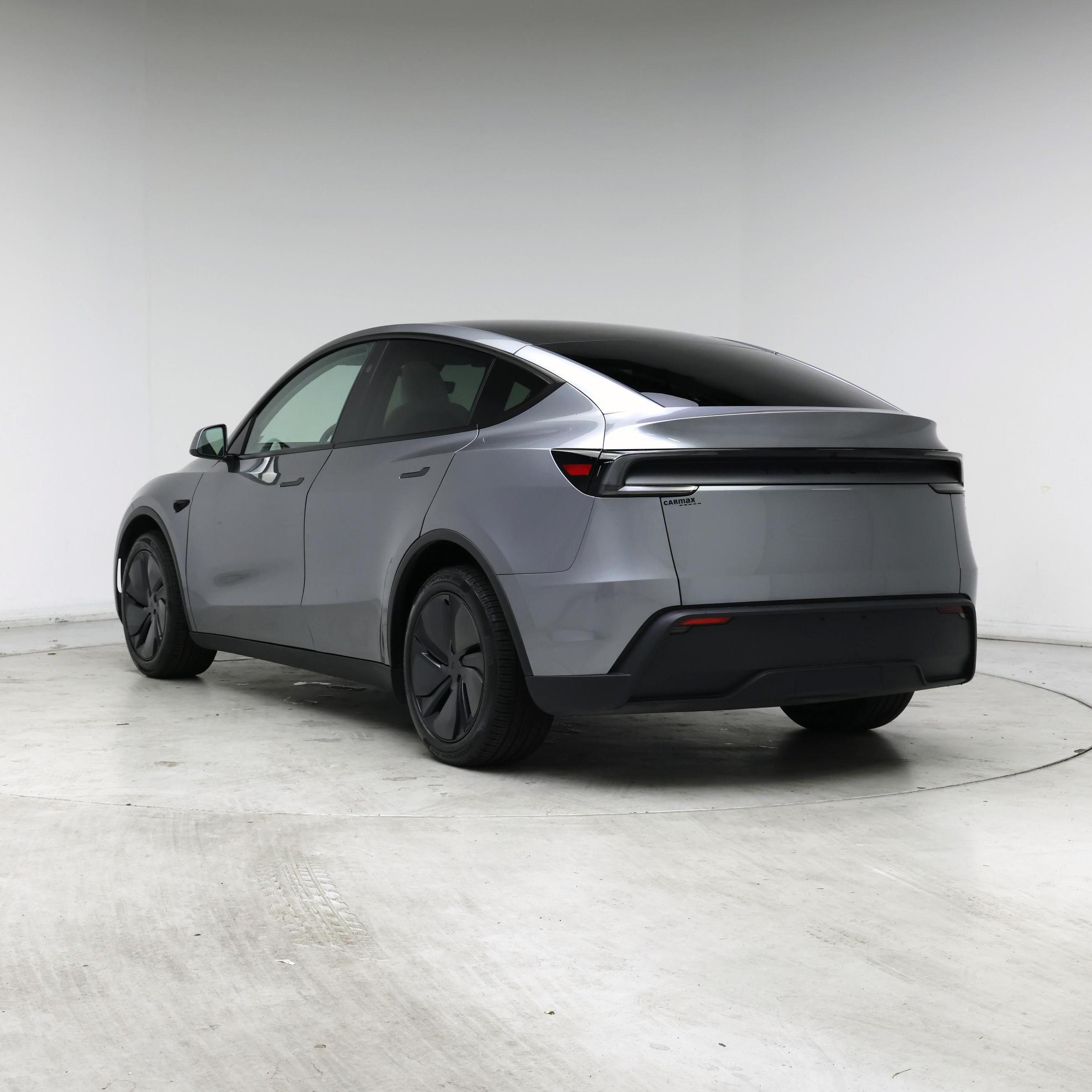 Thumbnail: 2026 Tesla Model Y - 2