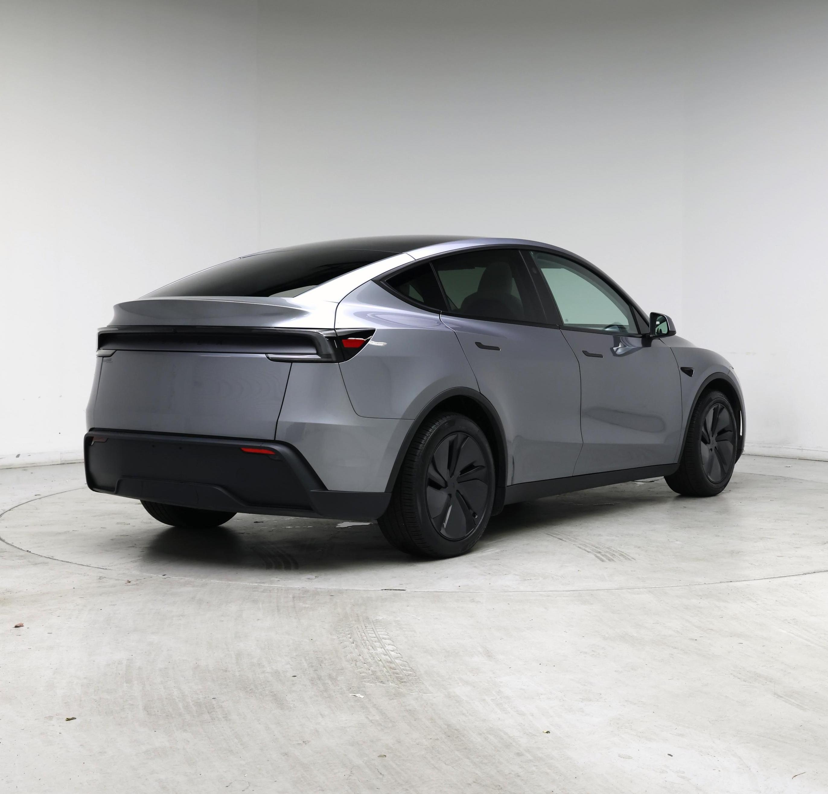 Thumbnail: 2026 Tesla Model Y - 8