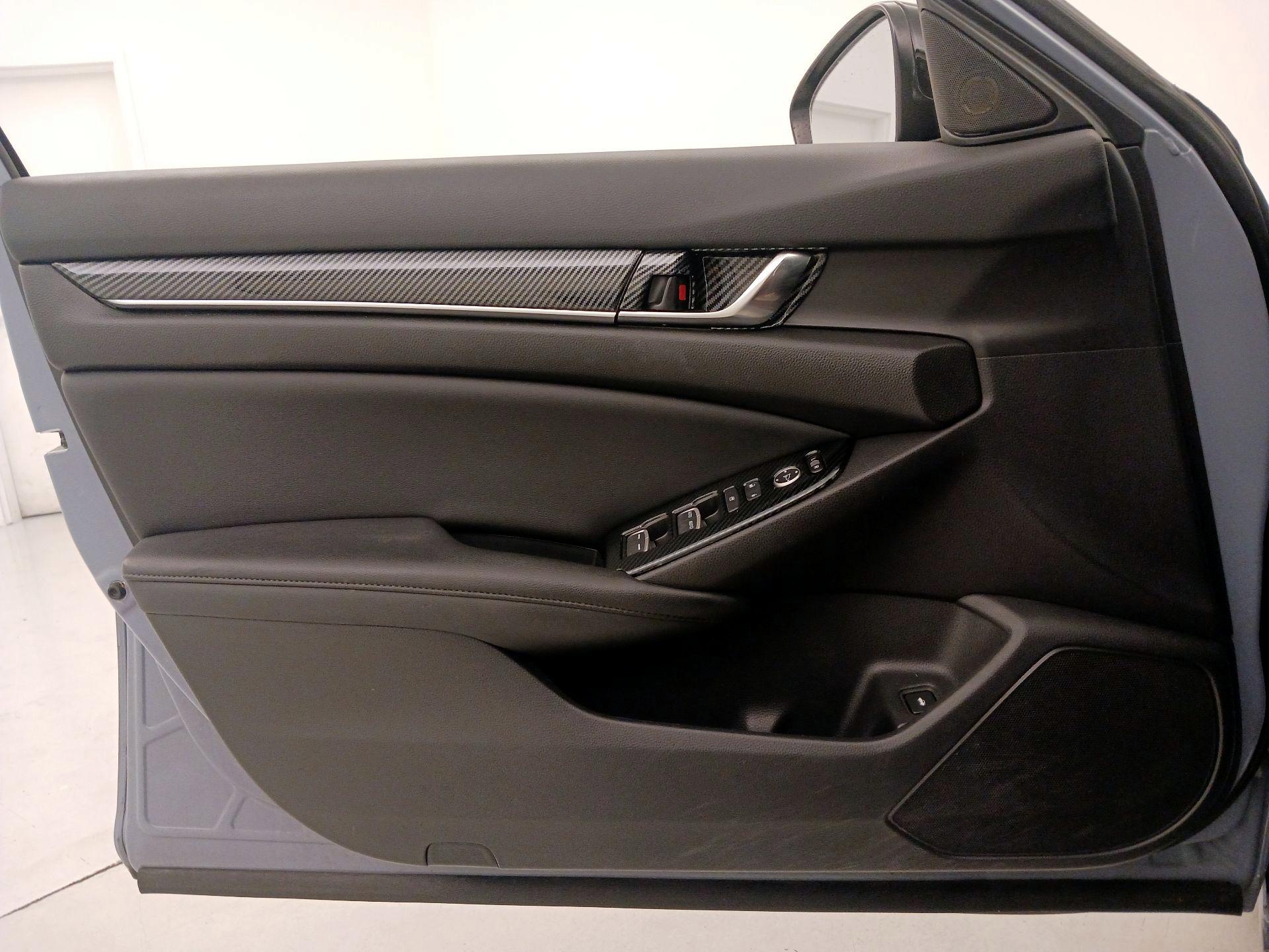 Thumbnail: 2022 Honda Accord - 12