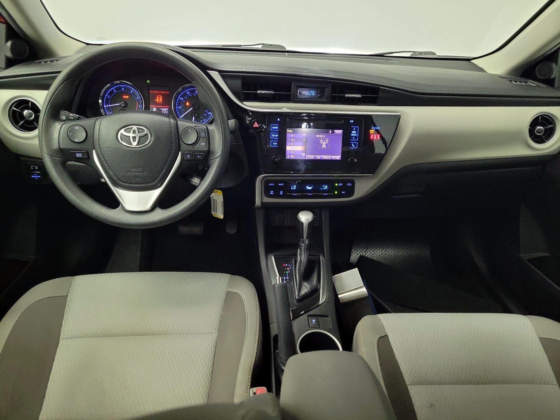 Thumbnail: 2019 Toyota Corolla - 9