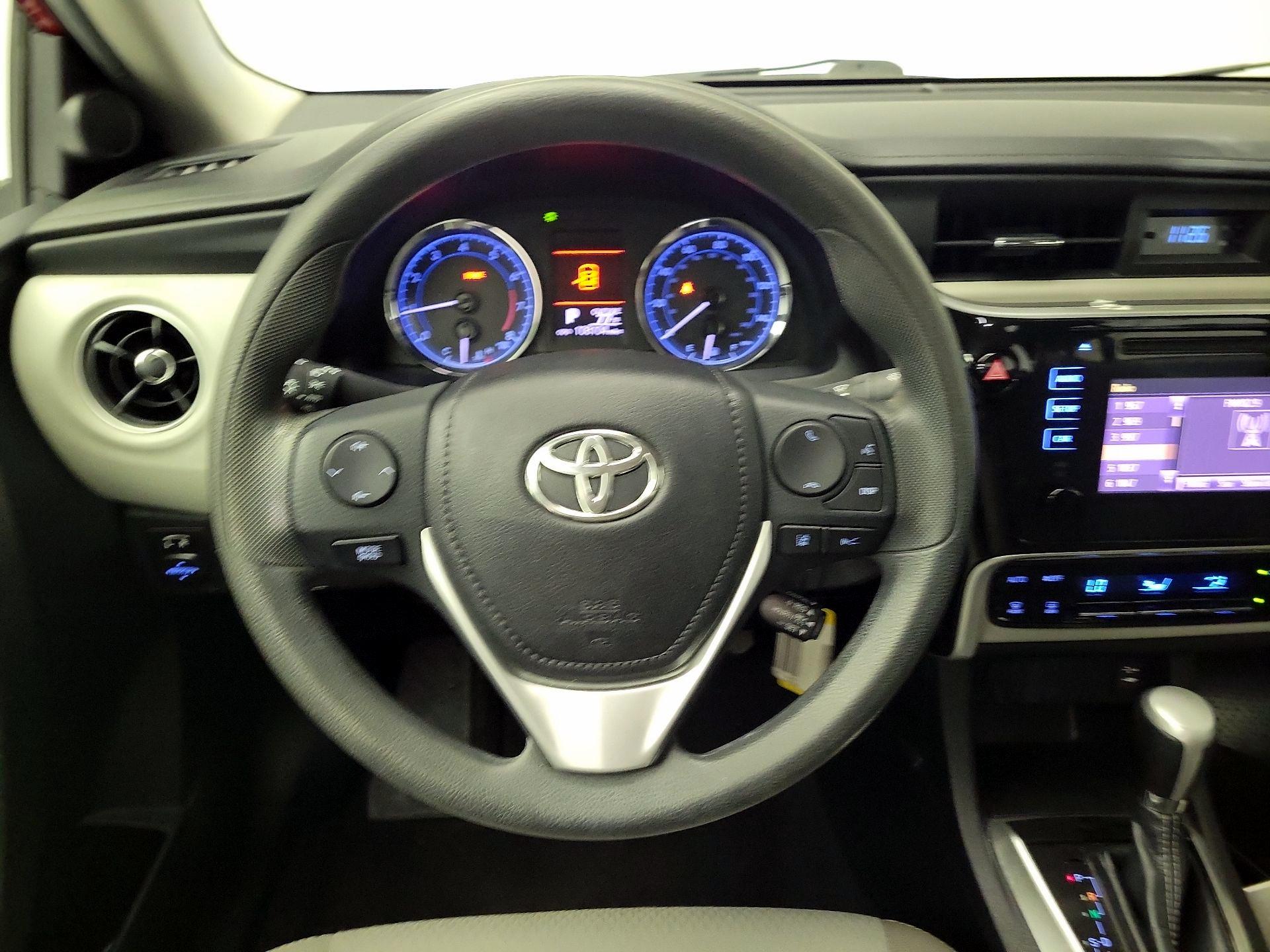 Thumbnail: 2019 Toyota Corolla - 10