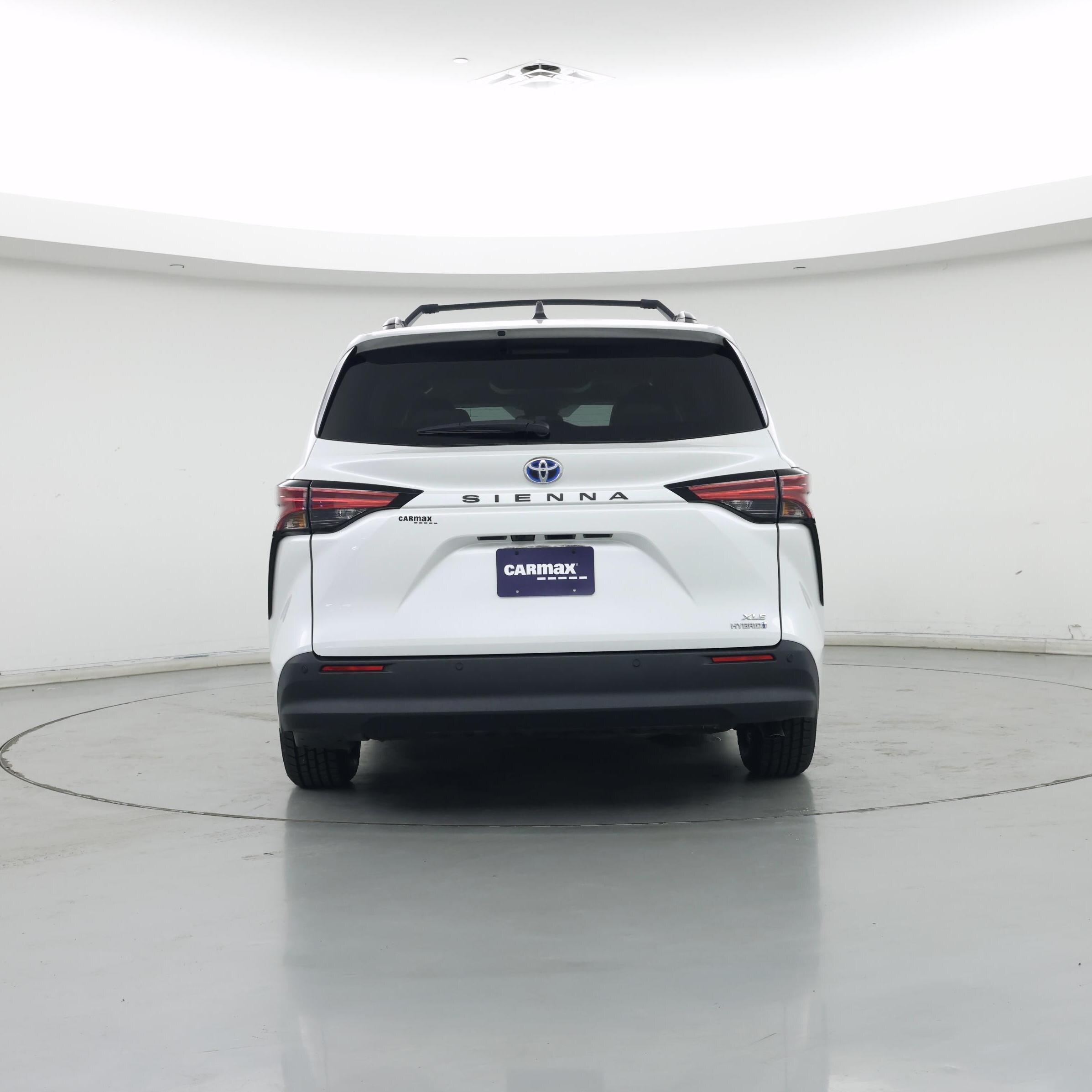 Thumbnail: 2022 Toyota Sienna - 6