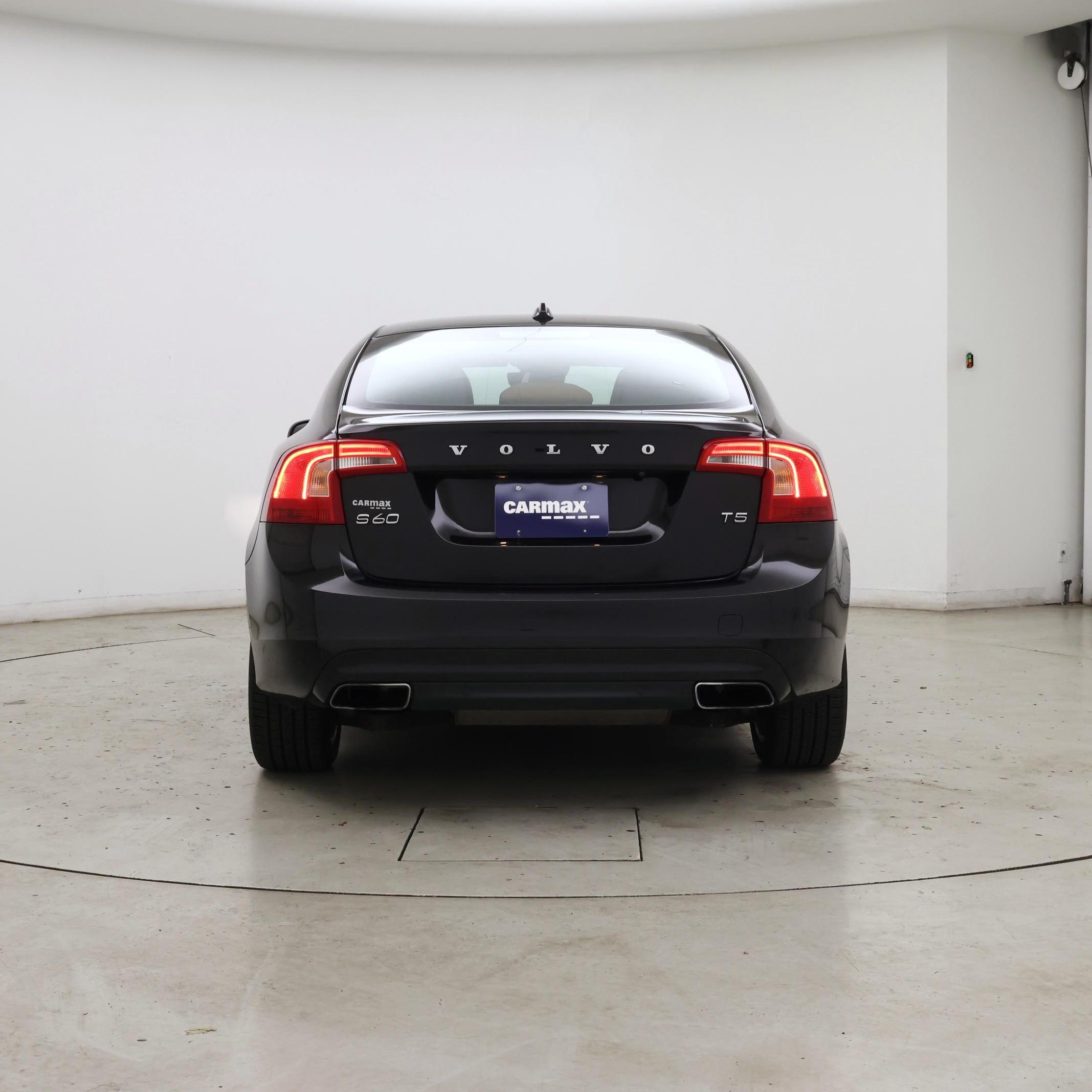 Thumbnail: 2015 Volvo S60 - 6
