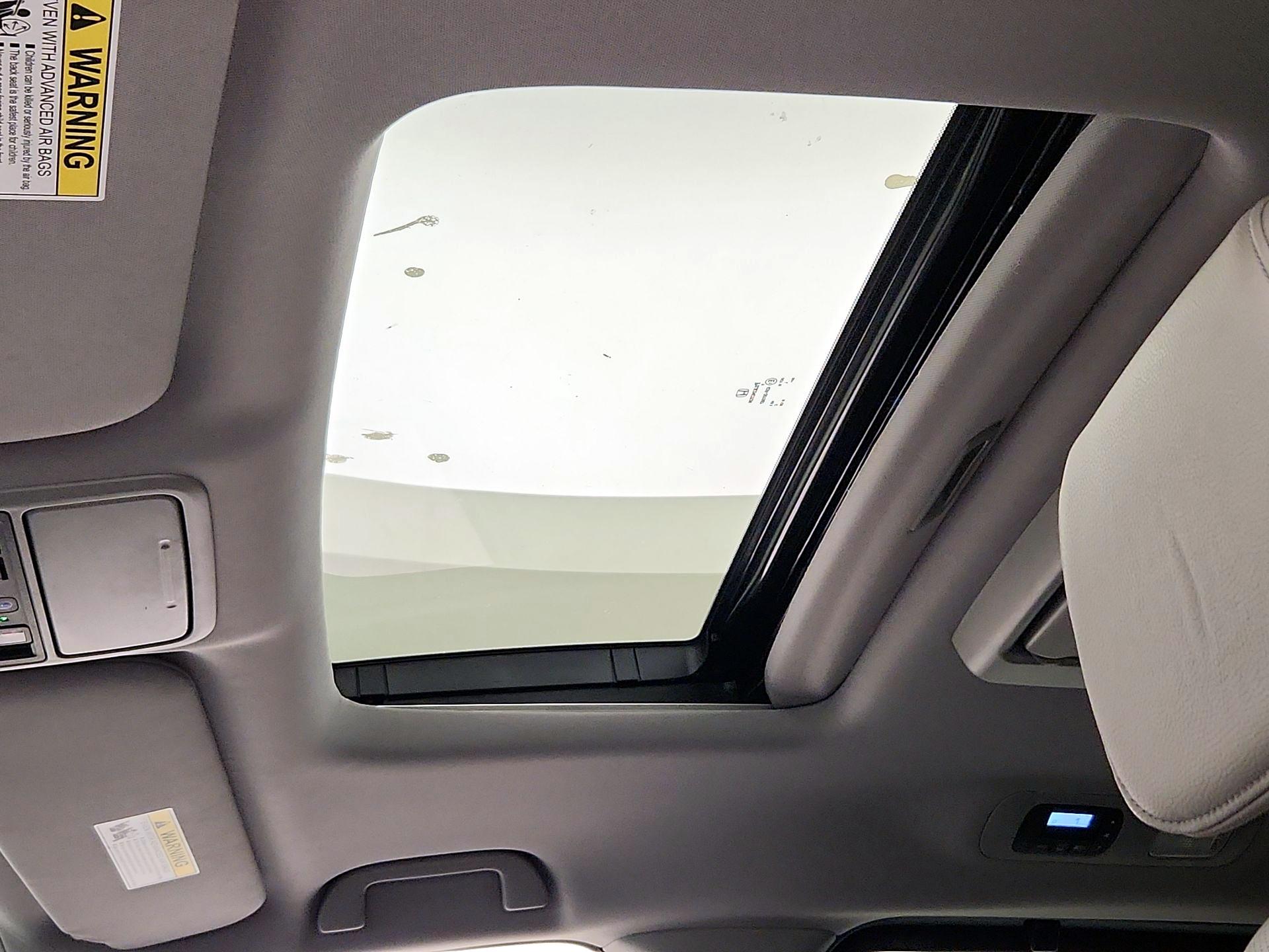 Thumbnail: 2019 Honda Odyssey - 20