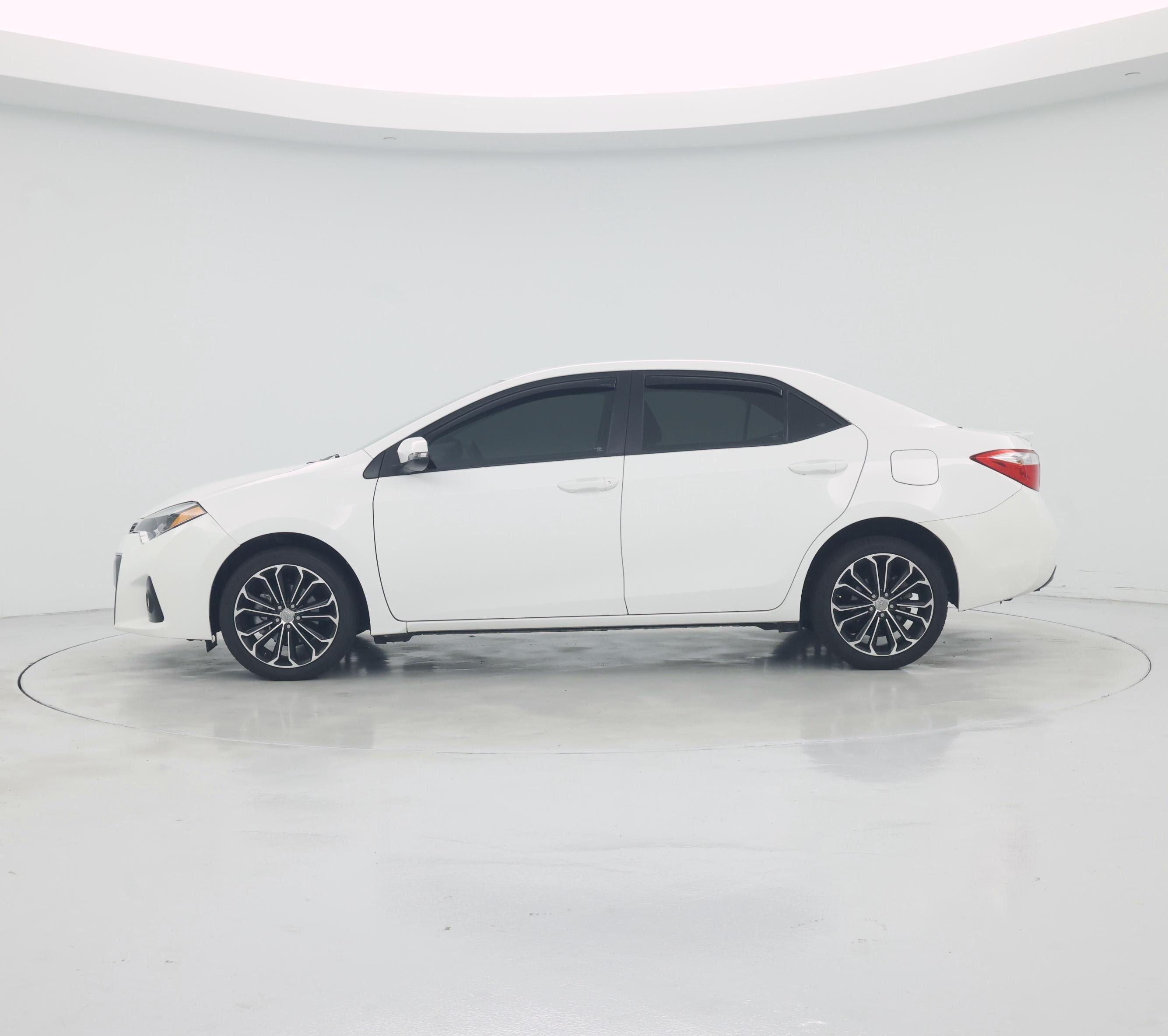 Thumbnail: 2016 Toyota Corolla - 3