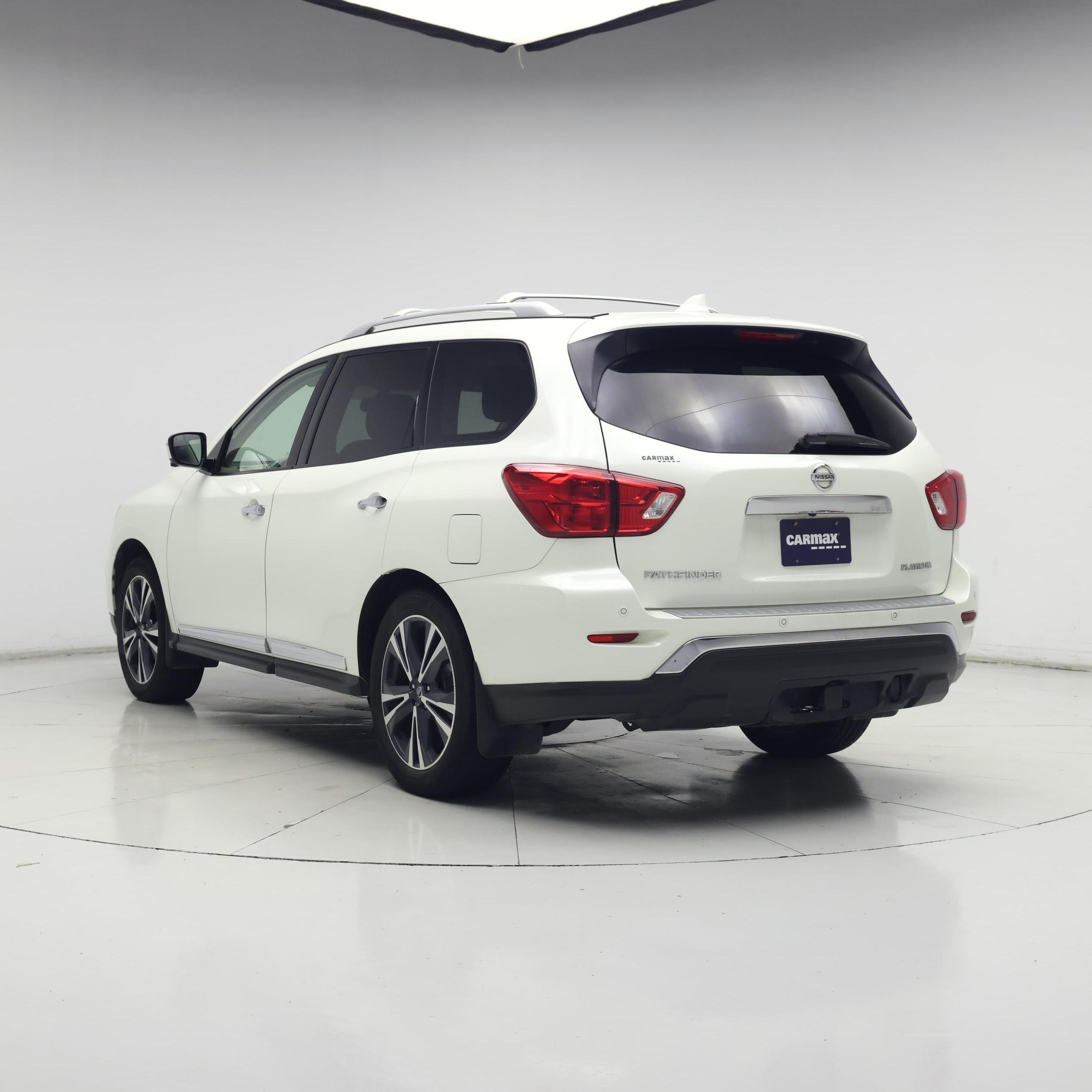 Thumbnail: 2020 Nissan Pathfinder - 2