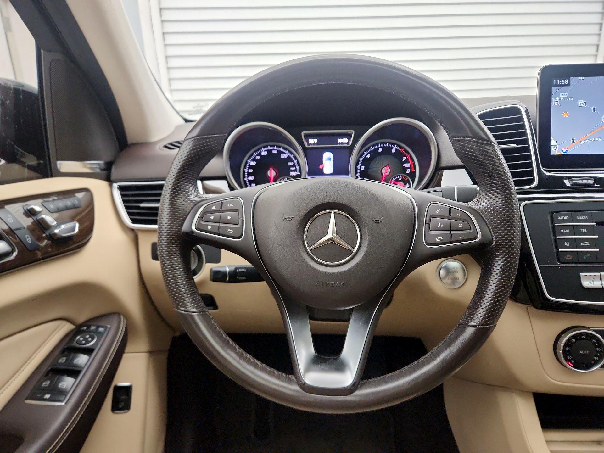 Thumbnail: 2018 Mercedes-Benz GLE - 10