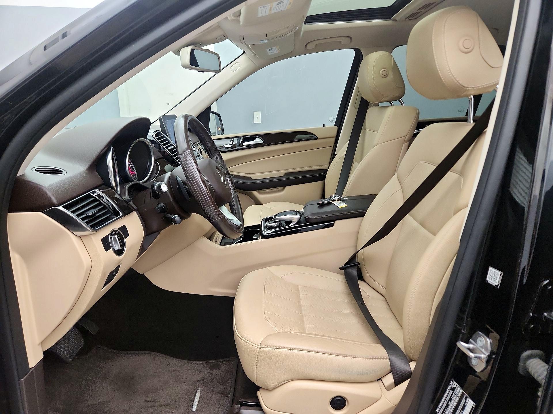 Thumbnail: 2018 Mercedes-Benz GLE - 11