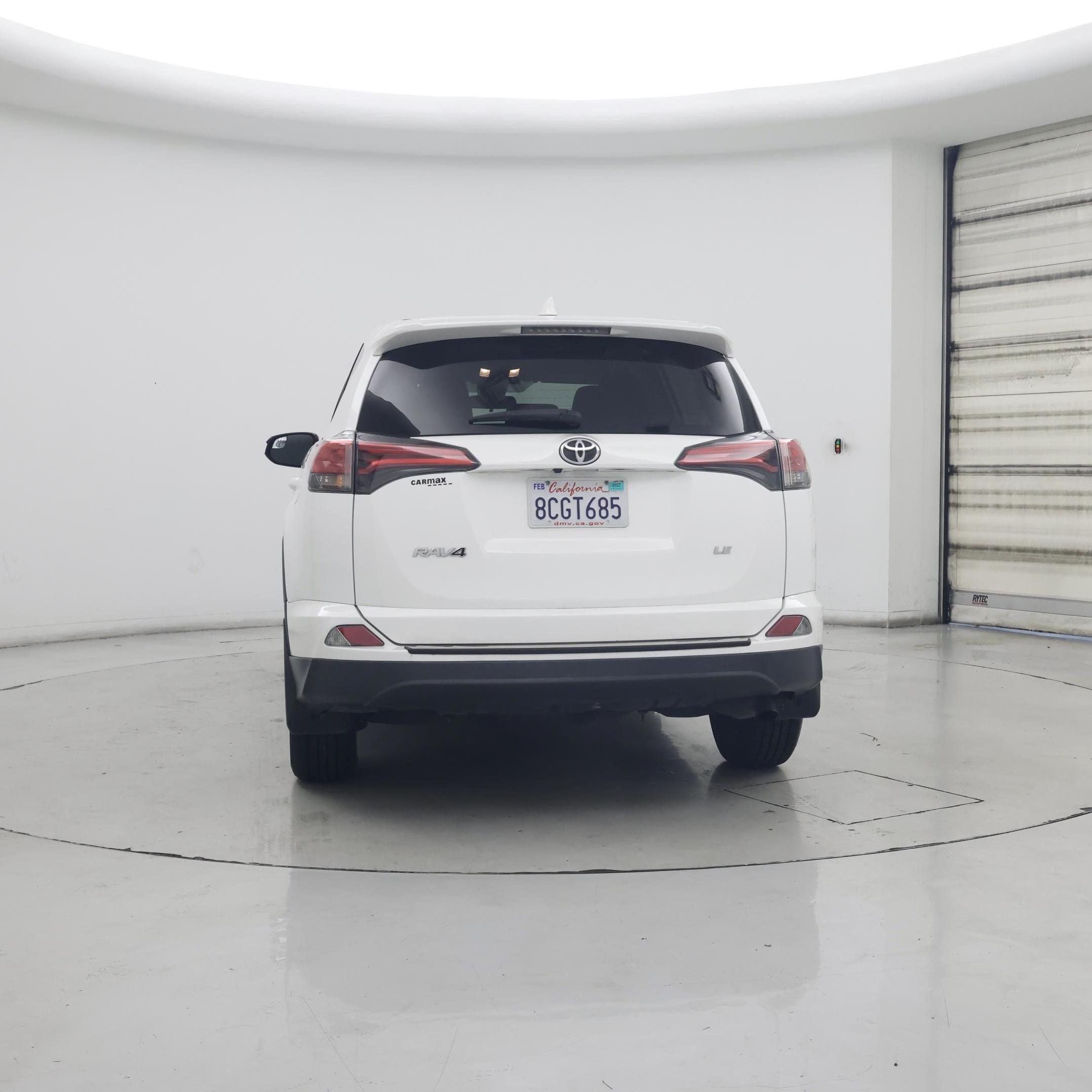Thumbnail: 2018 Toyota RAV4 - 6
