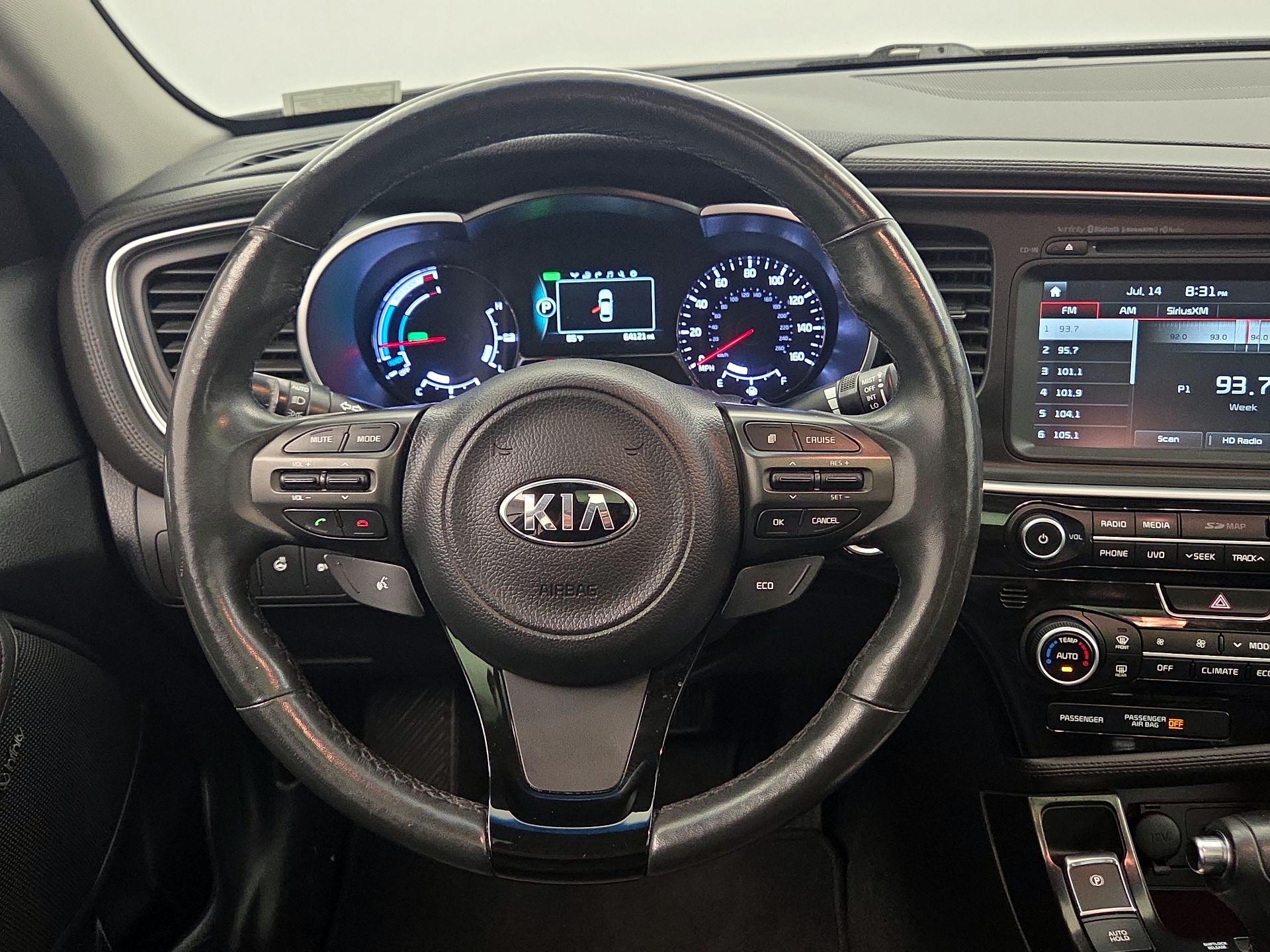 Thumbnail: 2016 Kia Optima - 10
