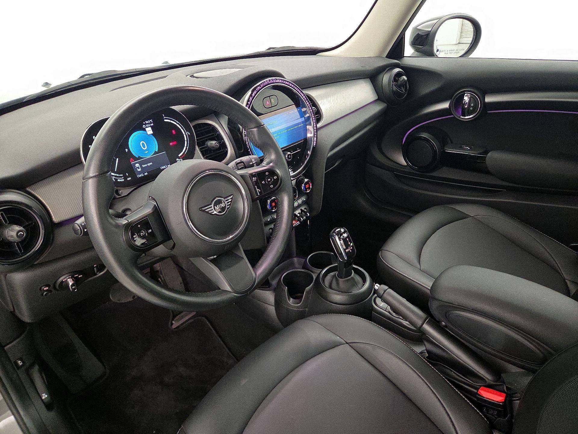 Thumbnail: 2022 MINI Cooper Hardtop - 9