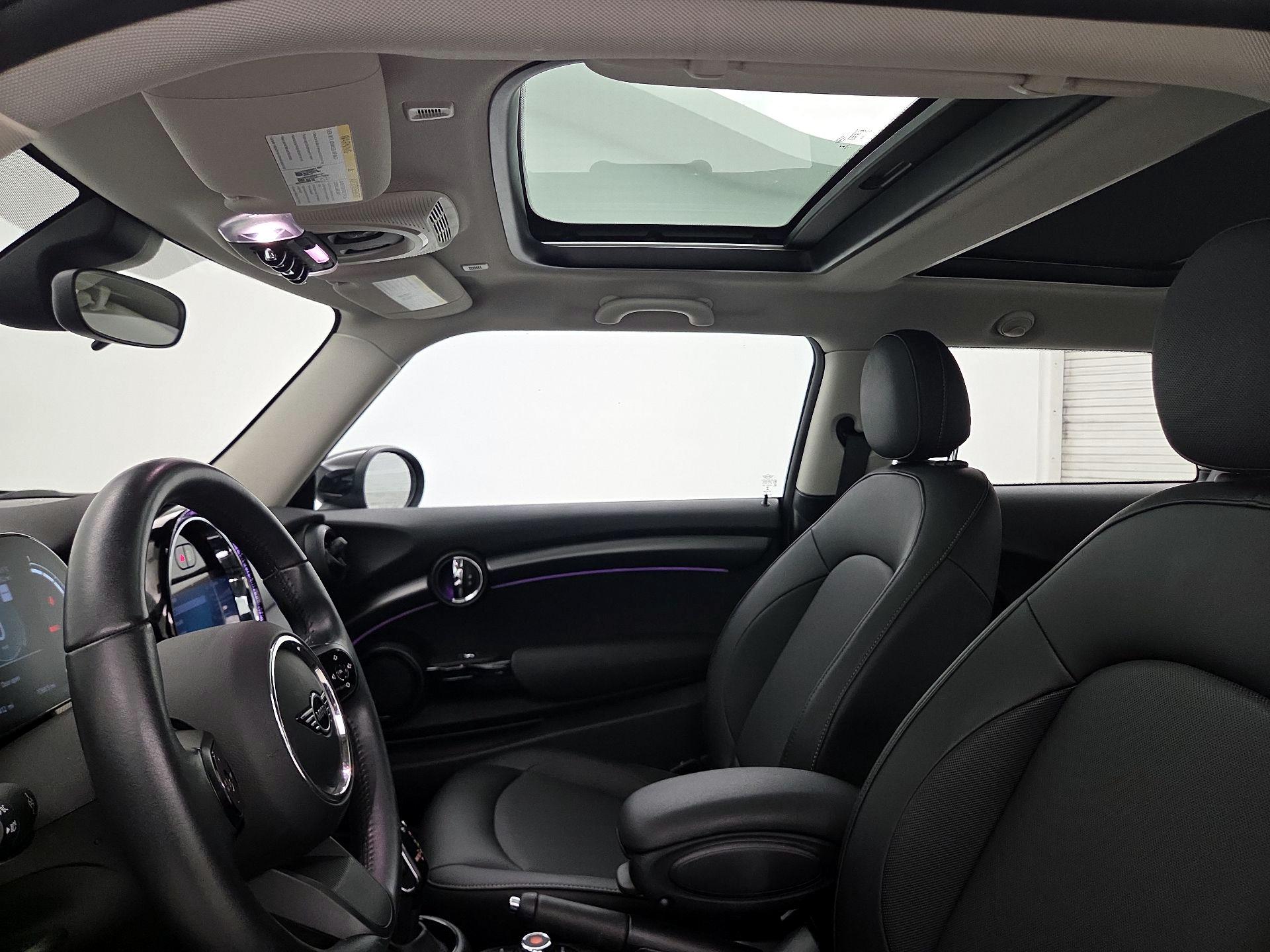 Thumbnail: 2022 MINI Cooper Hardtop - 19