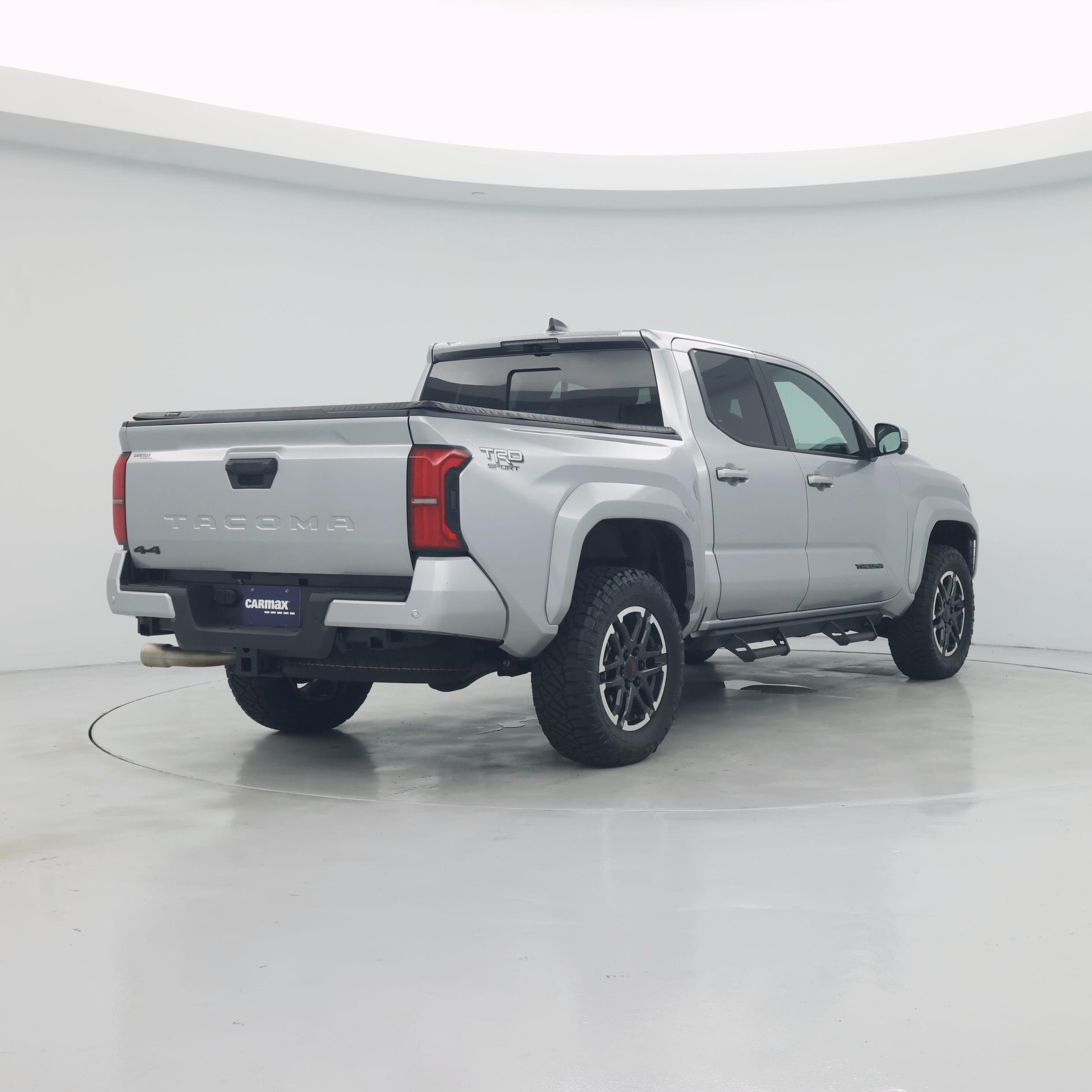 Thumbnail: 2024 Toyota Tacoma - 8
