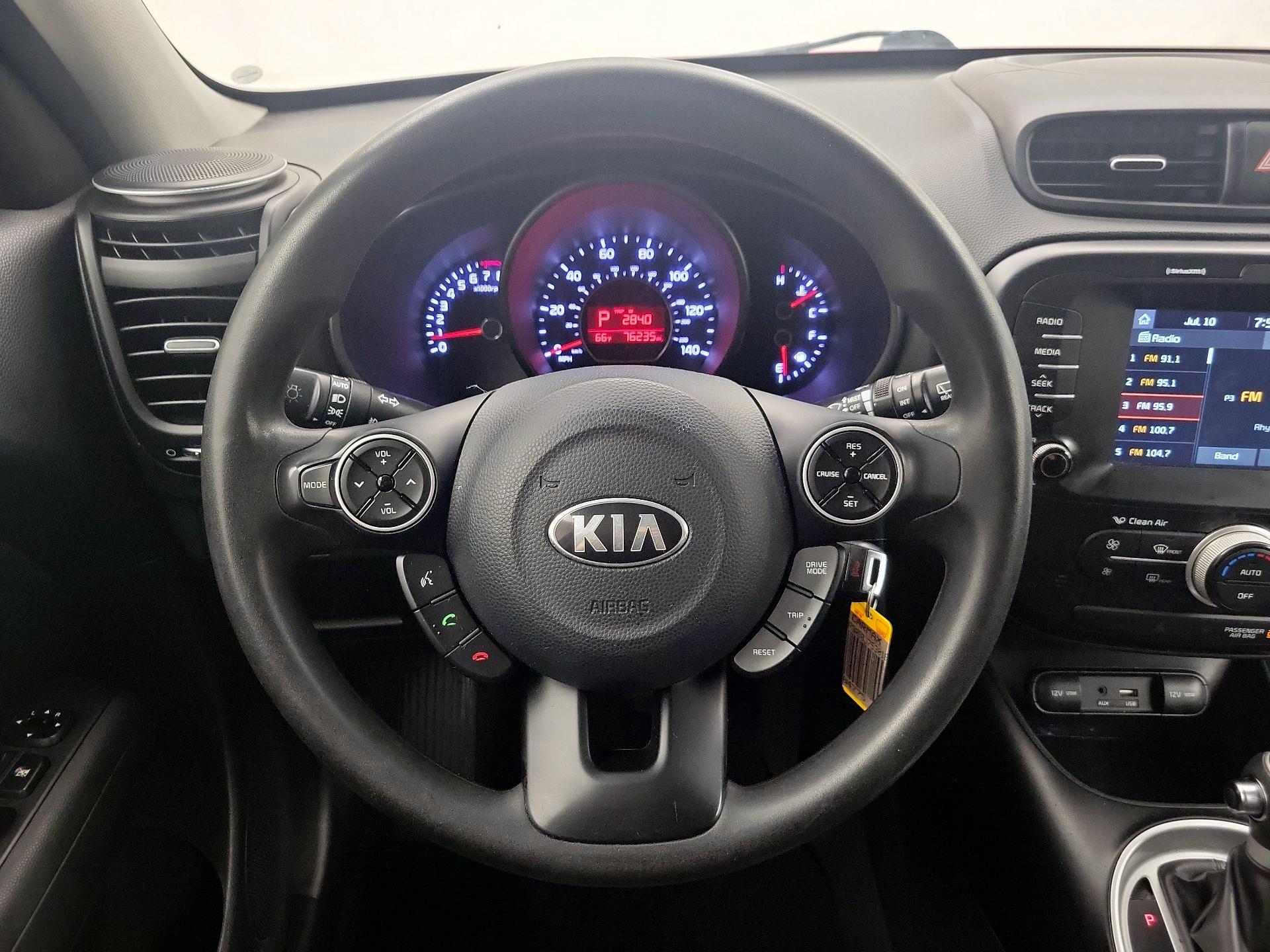 Thumbnail: 2018 Kia Soul - 10