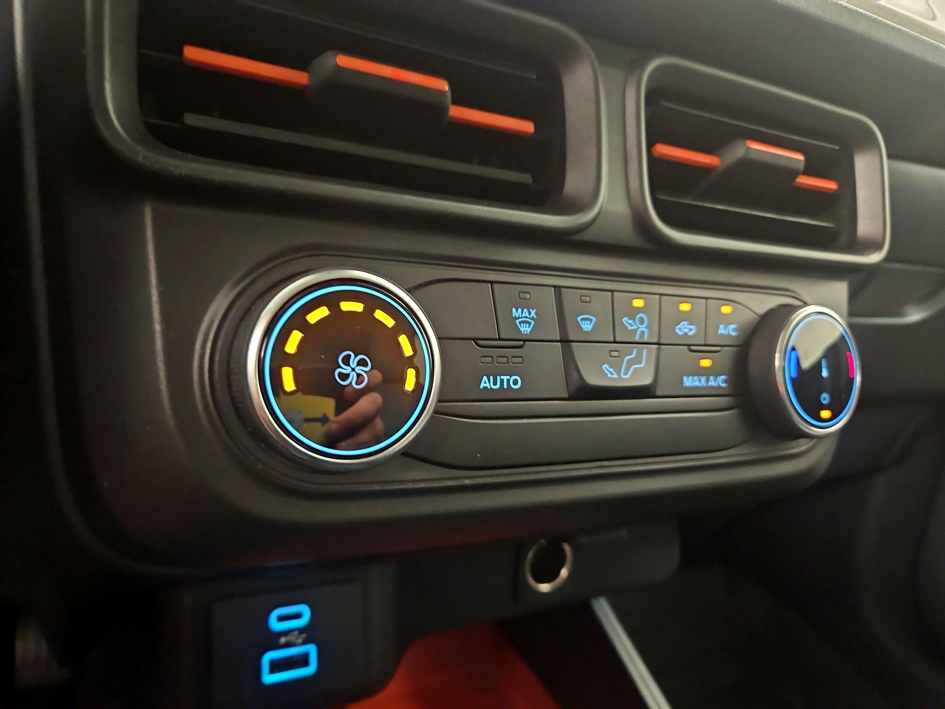 Thumbnail: 2023 Ford Maverick - 15