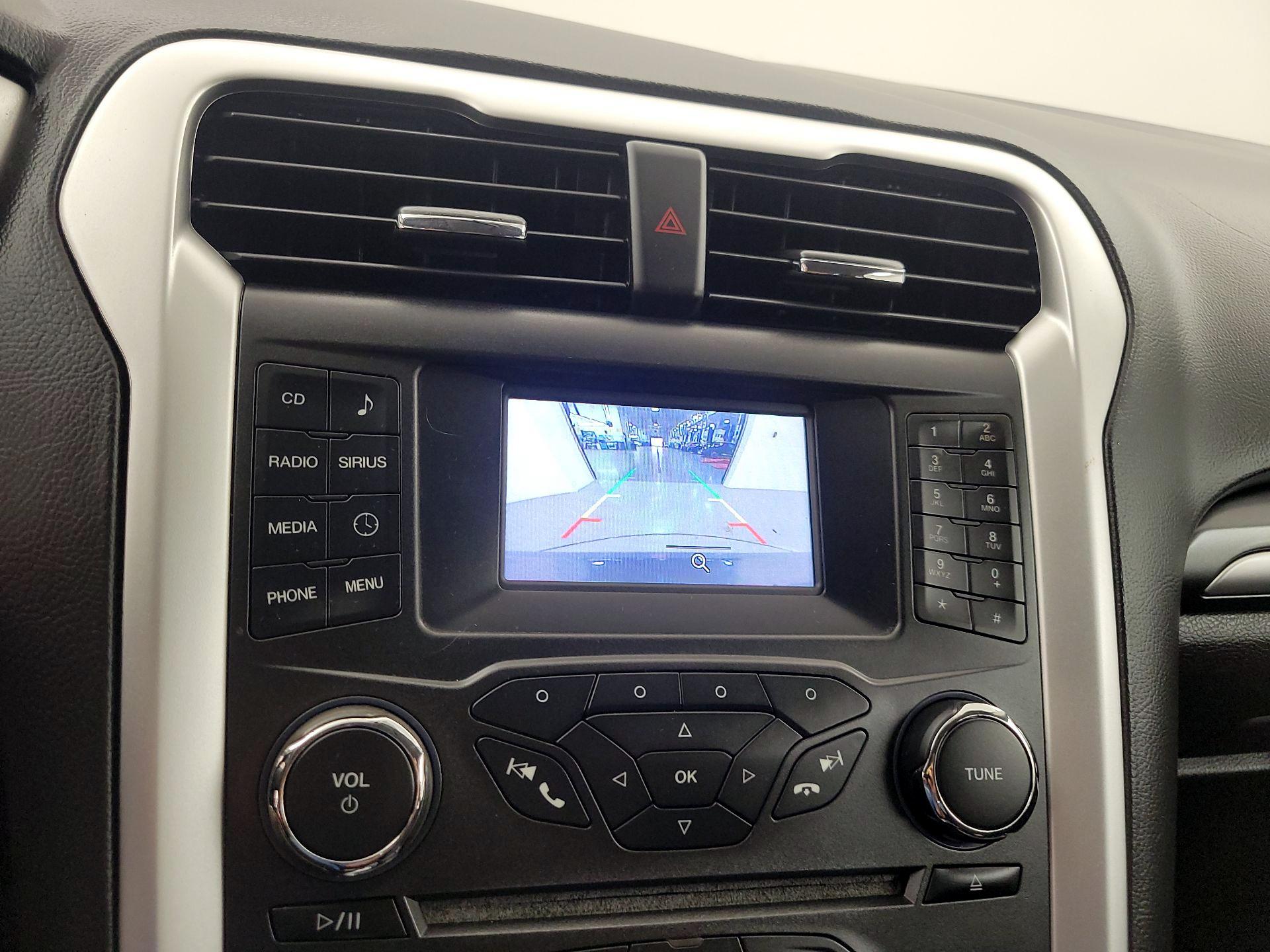 Thumbnail: 2016 Ford Fusion - 14