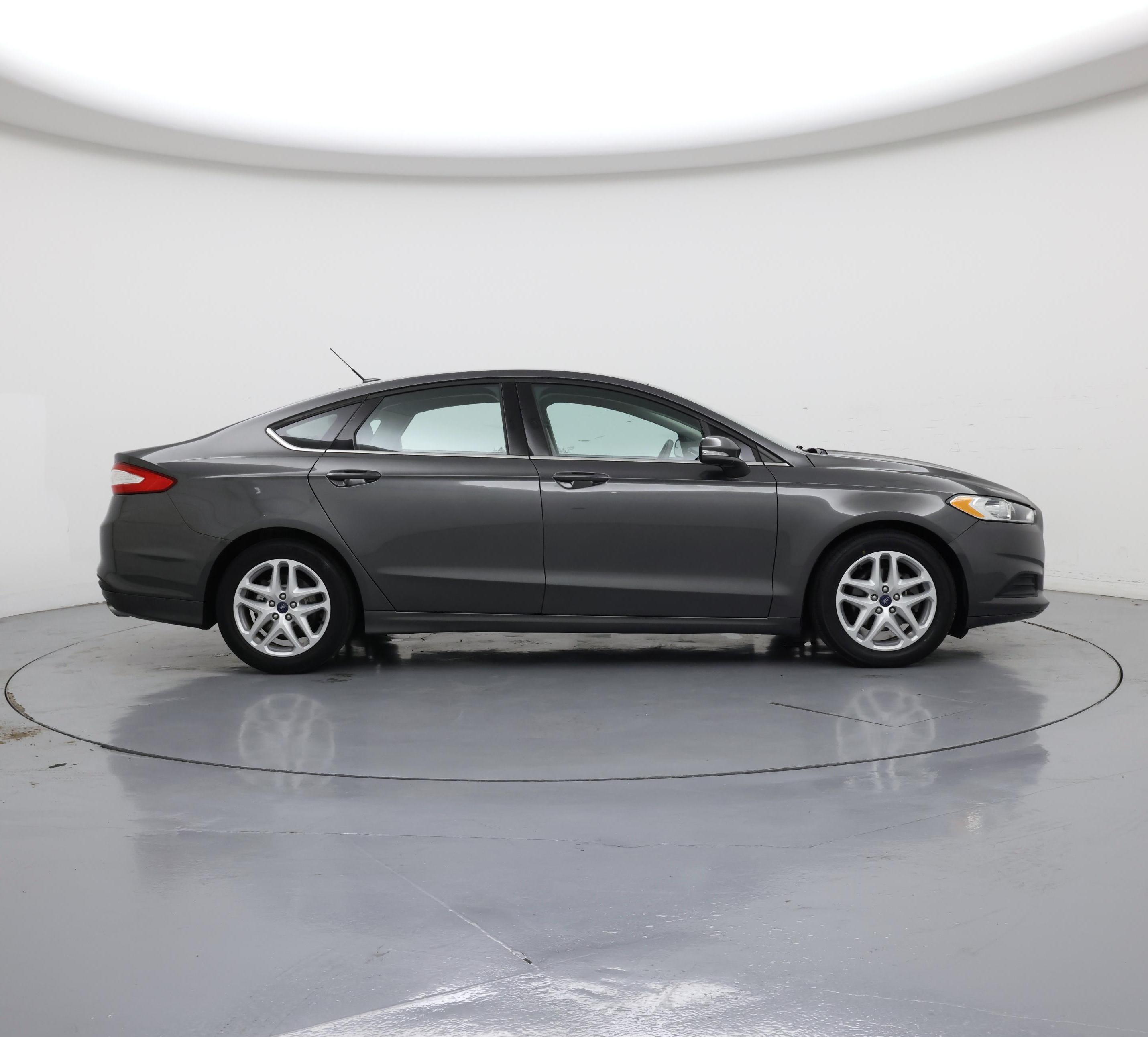 Thumbnail: 2016 Ford Fusion - 7