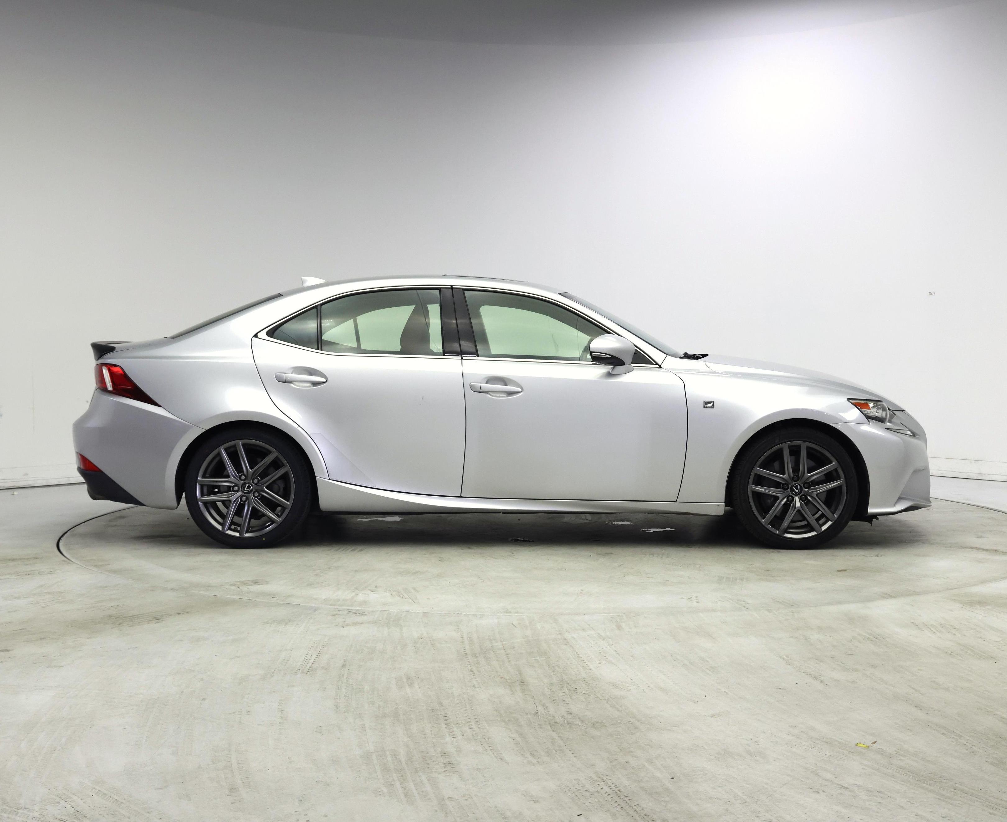 Thumbnail: 2016 Lexus IS - 7