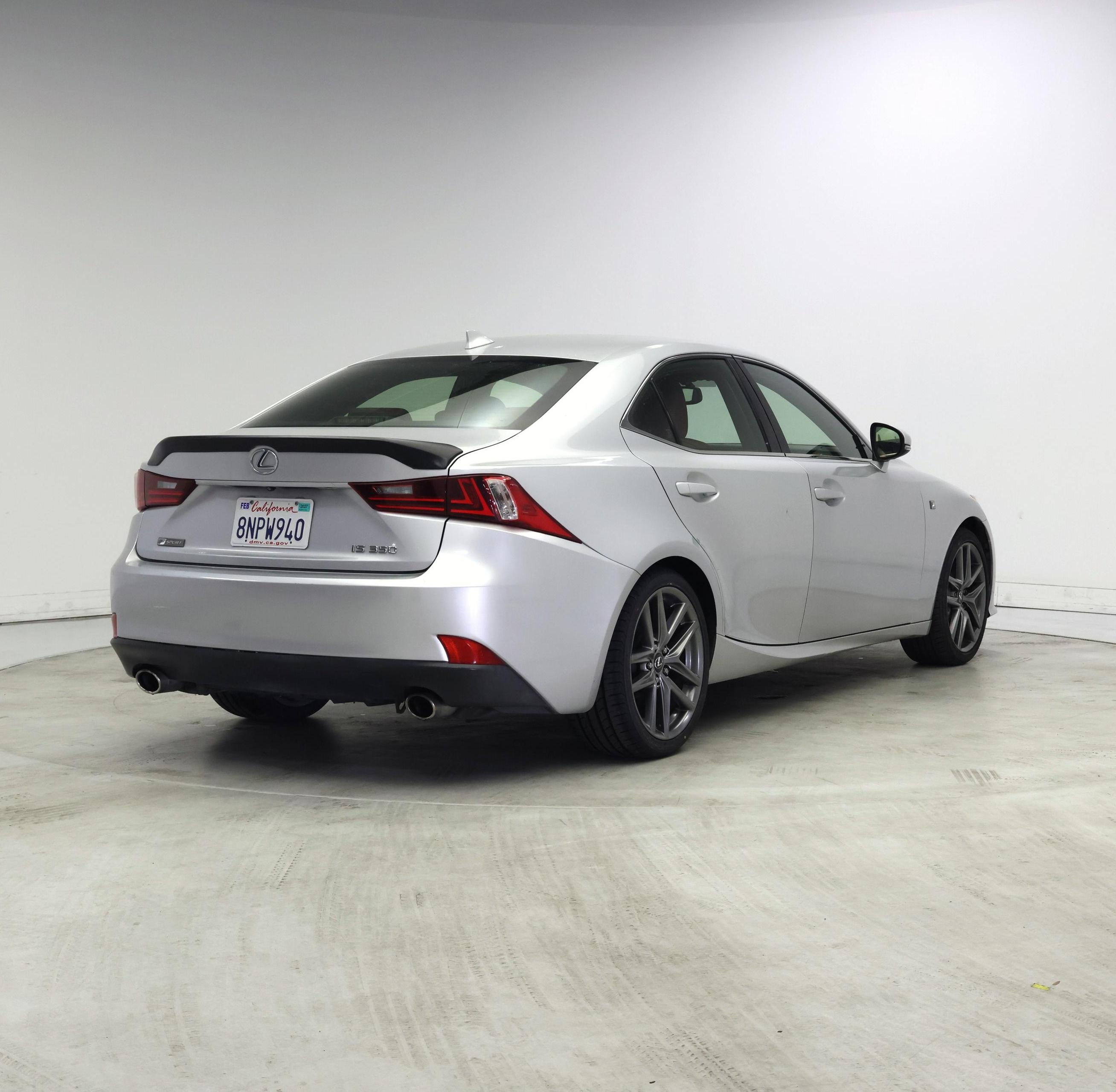 Thumbnail: 2016 Lexus IS - 8