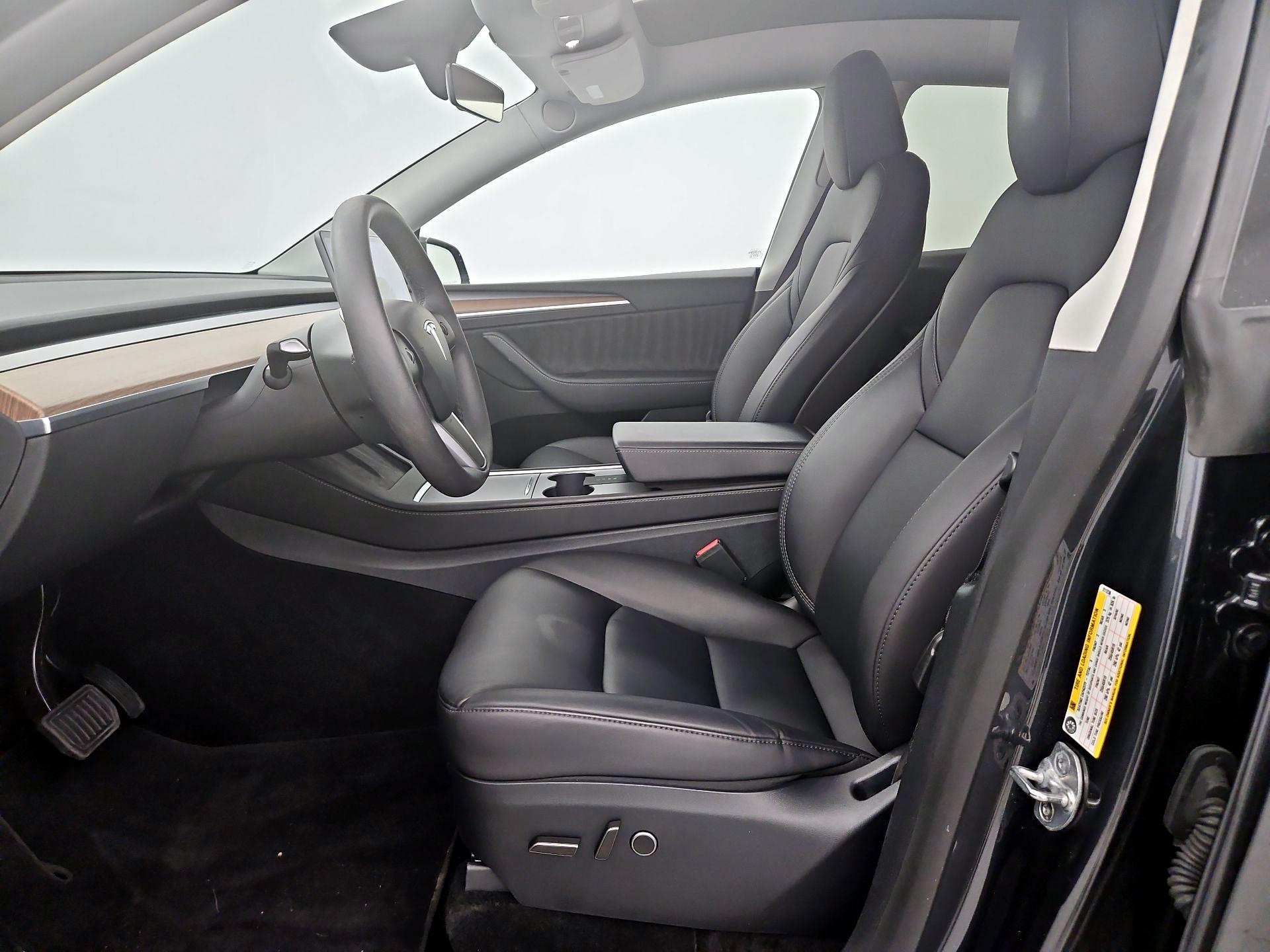 Thumbnail: 2024 Tesla Model Y - 11