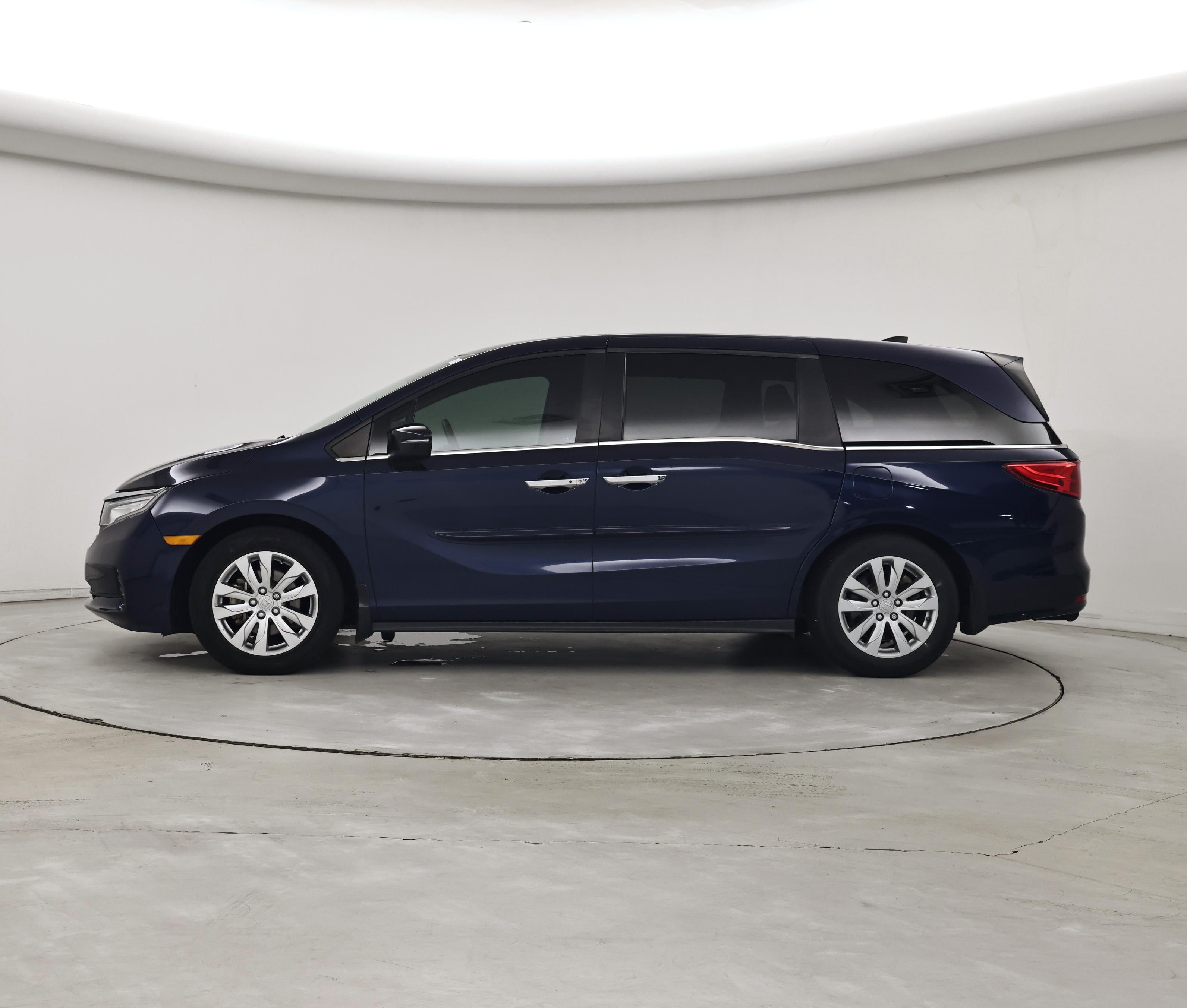 Thumbnail: 2021 Honda Odyssey - 3
