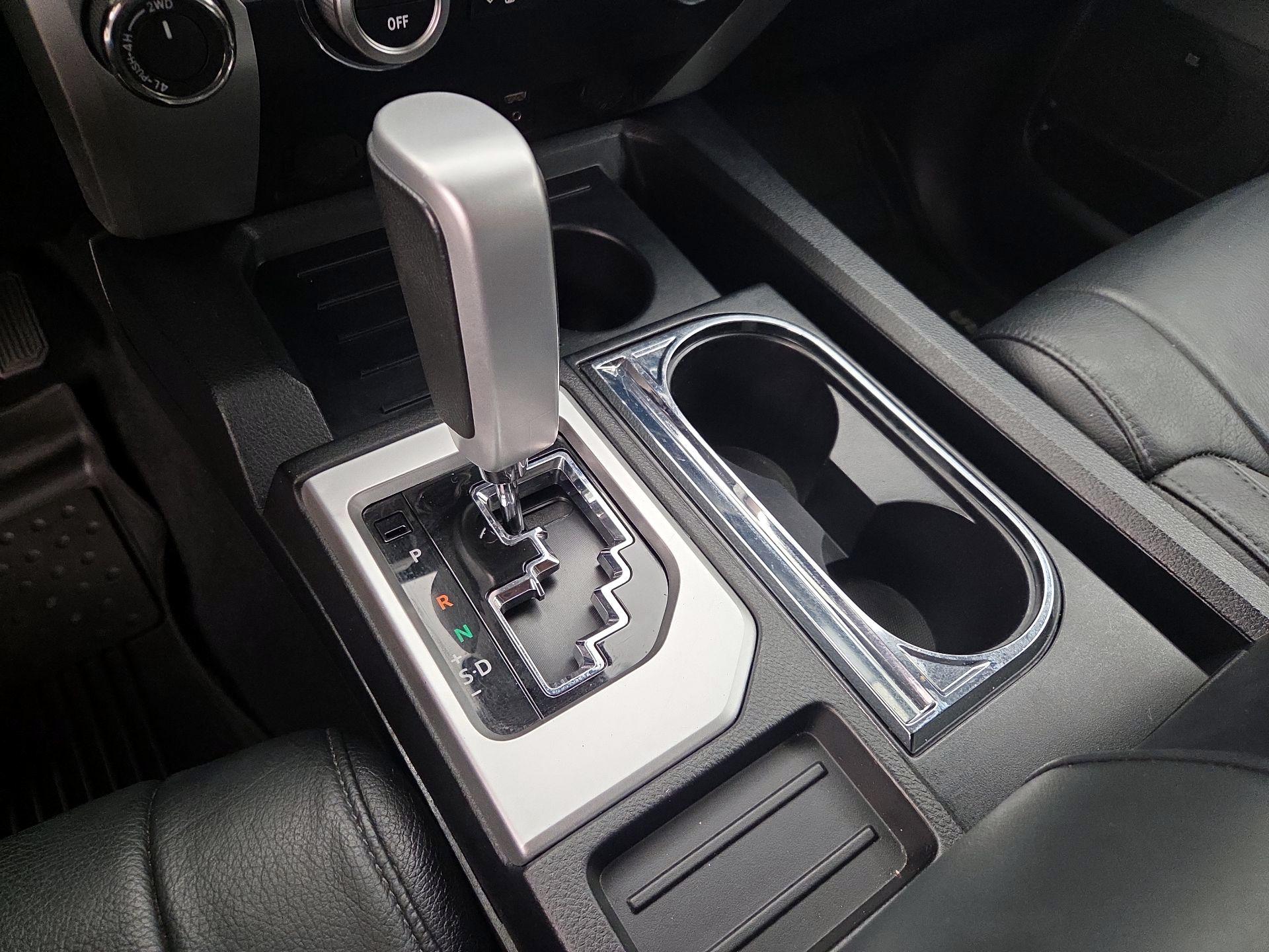 Thumbnail: 2019 Toyota Tundra - 18