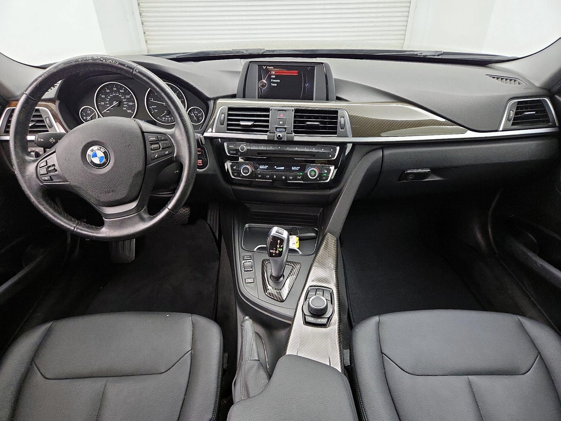 Thumbnail: 2016 BMW 3 Series - 9