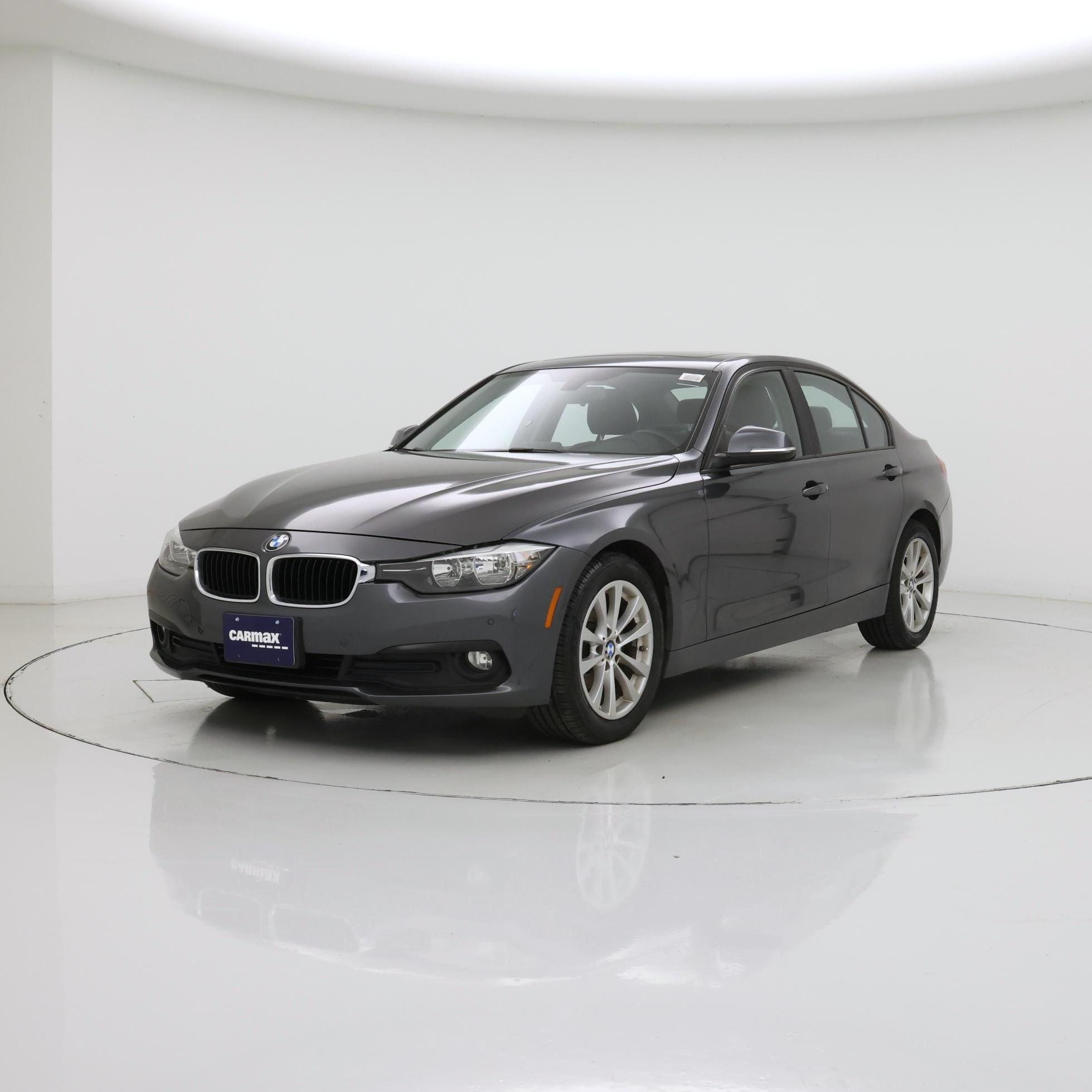 Thumbnail: 2016 BMW 3 Series - 4