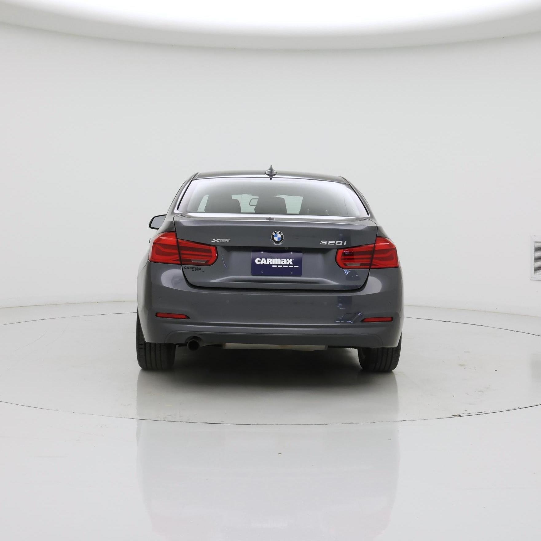 Thumbnail: 2016 BMW 3 Series - 6