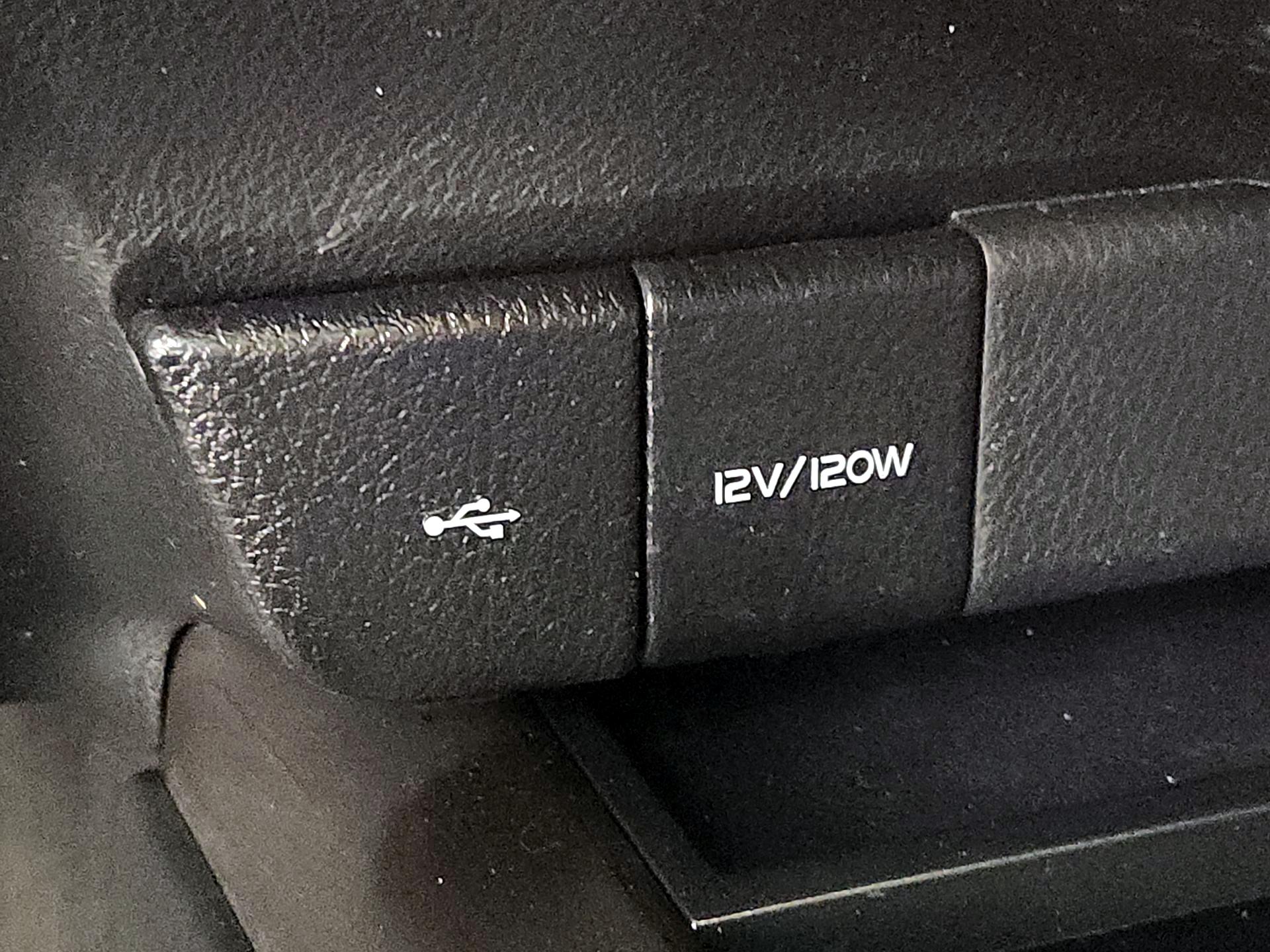Thumbnail: 2024 Toyota Camry - 18